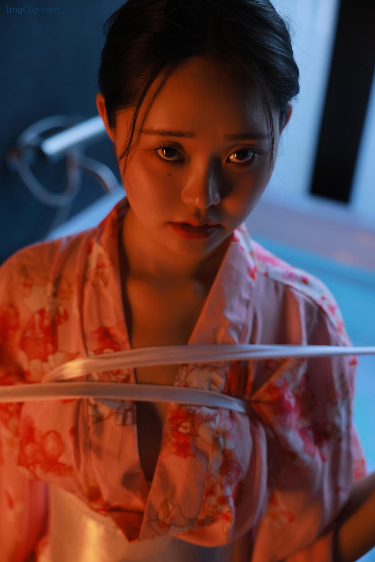 1723072923_119_Inah-이나-SWEETBOX-Vol40-Photobook-Set01.jpg 1723072923 119 Inah 이나 SWEETBOX Vol40 Photobook Set01