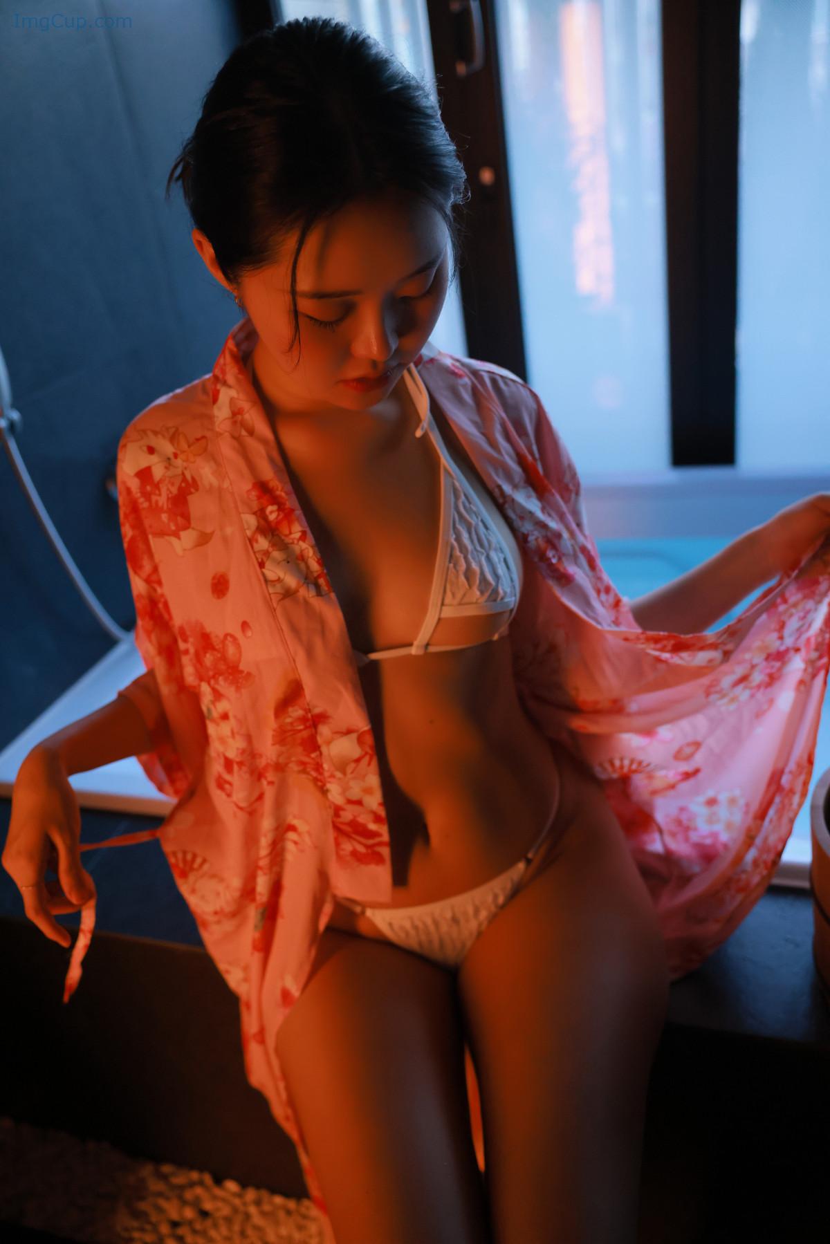 1723072931_900_Inah-이나-SWEETBOX-Vol40-Photobook-Set01.jpg 1723072931 900 Inah 이나 SWEETBOX Vol40 Photobook Set01