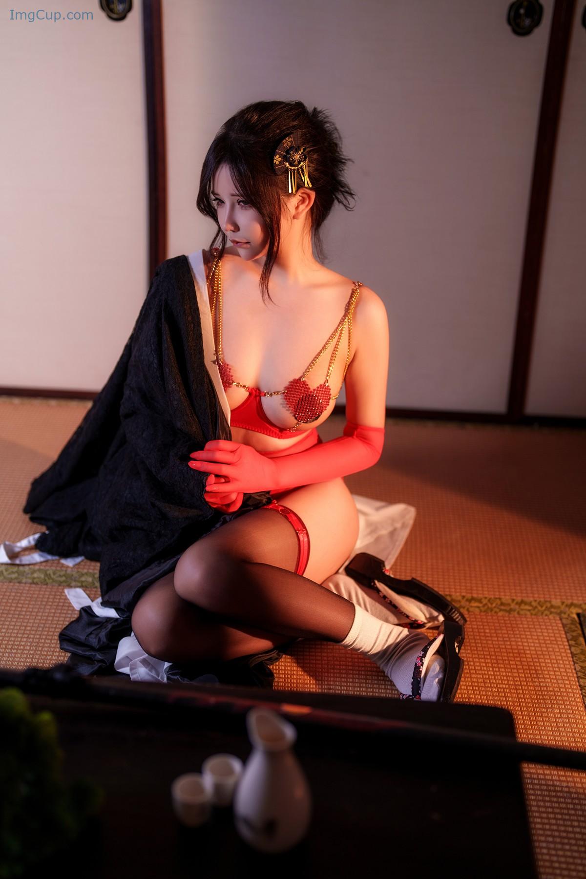 1723077101_897_Cosplay-抱走莫子aa-未亡人太太.jpg 1723077101 897 Cosplay 抱走莫子aa 未亡人太太