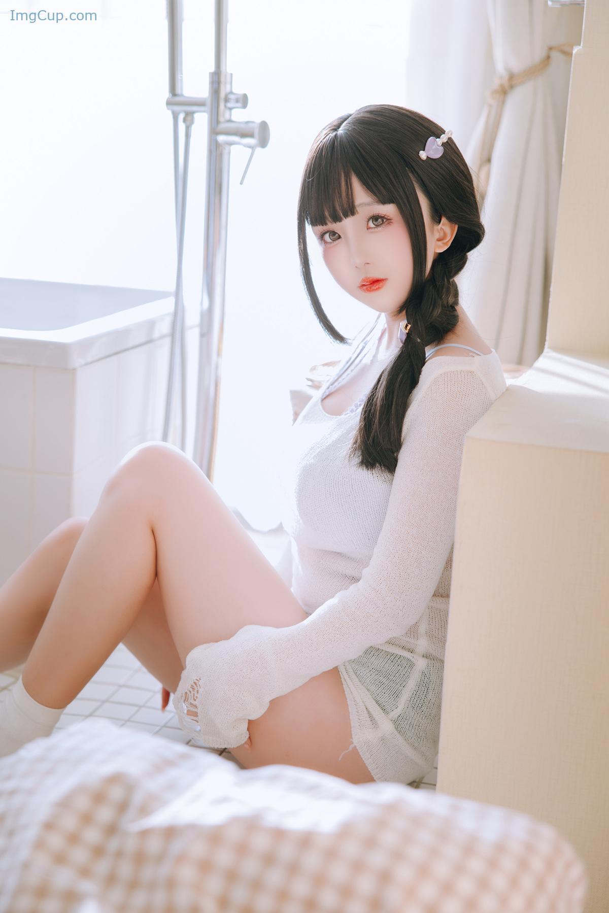 1723087956_437_Cosplay-Rinaijiao日奈娇-牛仔裤人妻-Set02.jpg 1723087956 437 Cosplay Rinaijiao日奈娇 牛仔裤人妻 Set02