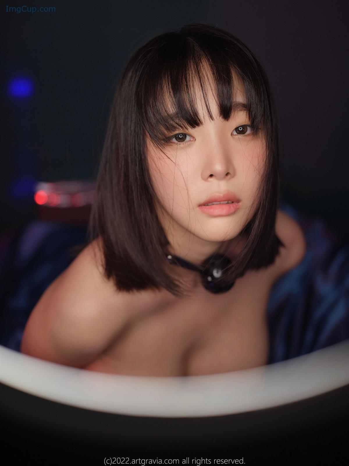 1723189100_587_Kang-Inkyung-강인경-ArtGravia-Vol434-Photobook-Set02.jpg 1723189100 587 Kang Inkyung 강인경 ArtGravia Vol434 Photobook Set02