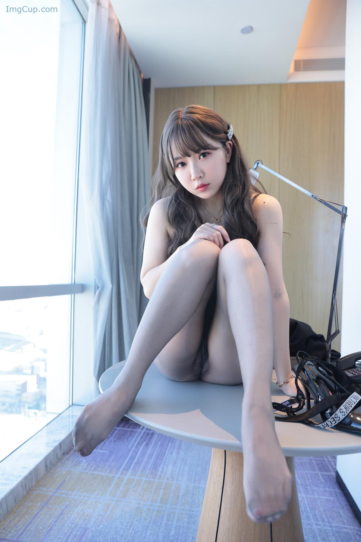 1723272579_796_Cosplay-小女巫露娜-秋秋-Set02.jpg 1723272579 796 Cosplay 小女巫露娜 秋秋 Set02