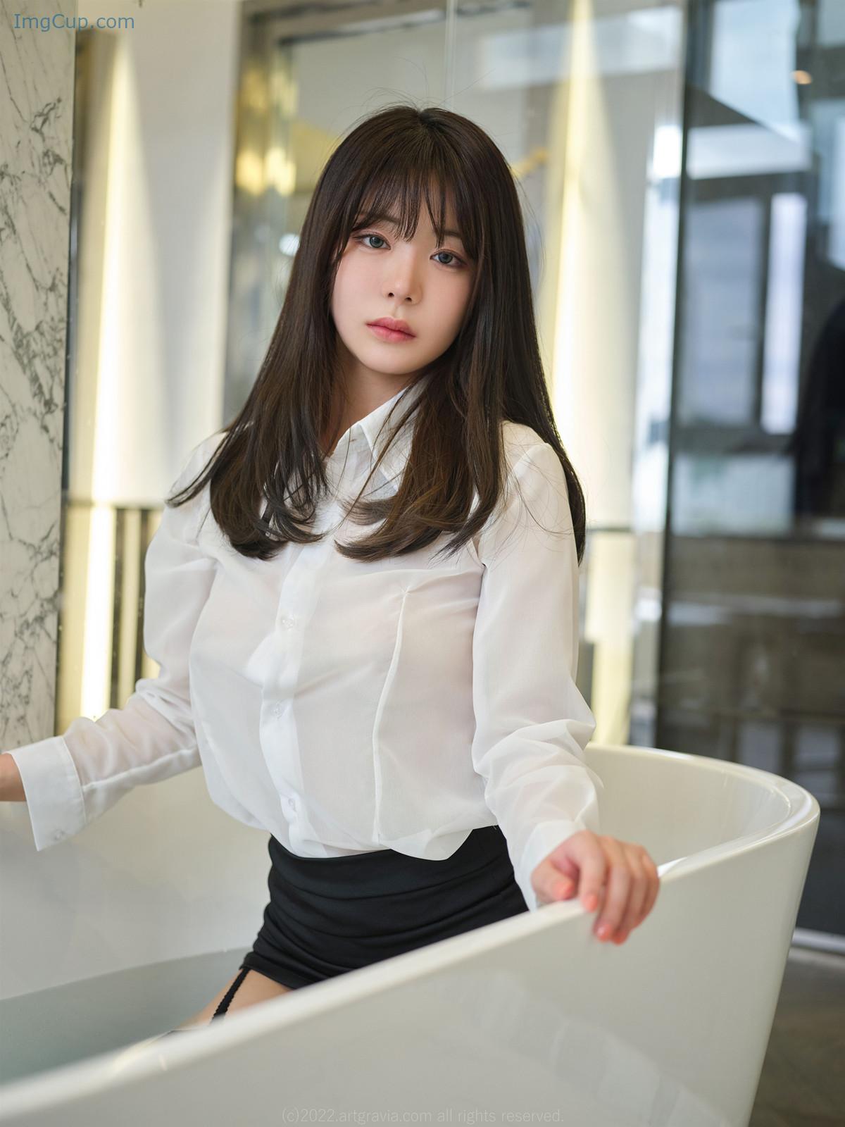 1723283525_770_Wuyo-우요-ArtGravia-Vol403-Photobook-Set02.jpg 1723283525 770 Wuyo 우요 ArtGravia Vol403 Photobook Set02