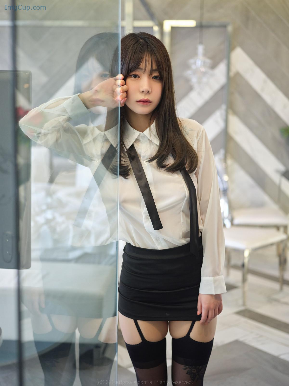 1723363509_917_Wuyo-우요-ArtGravia-Vol403-Photobook-Set01.jpg 1723363509 917 Wuyo 우요 ArtGravia Vol403 Photobook Set01