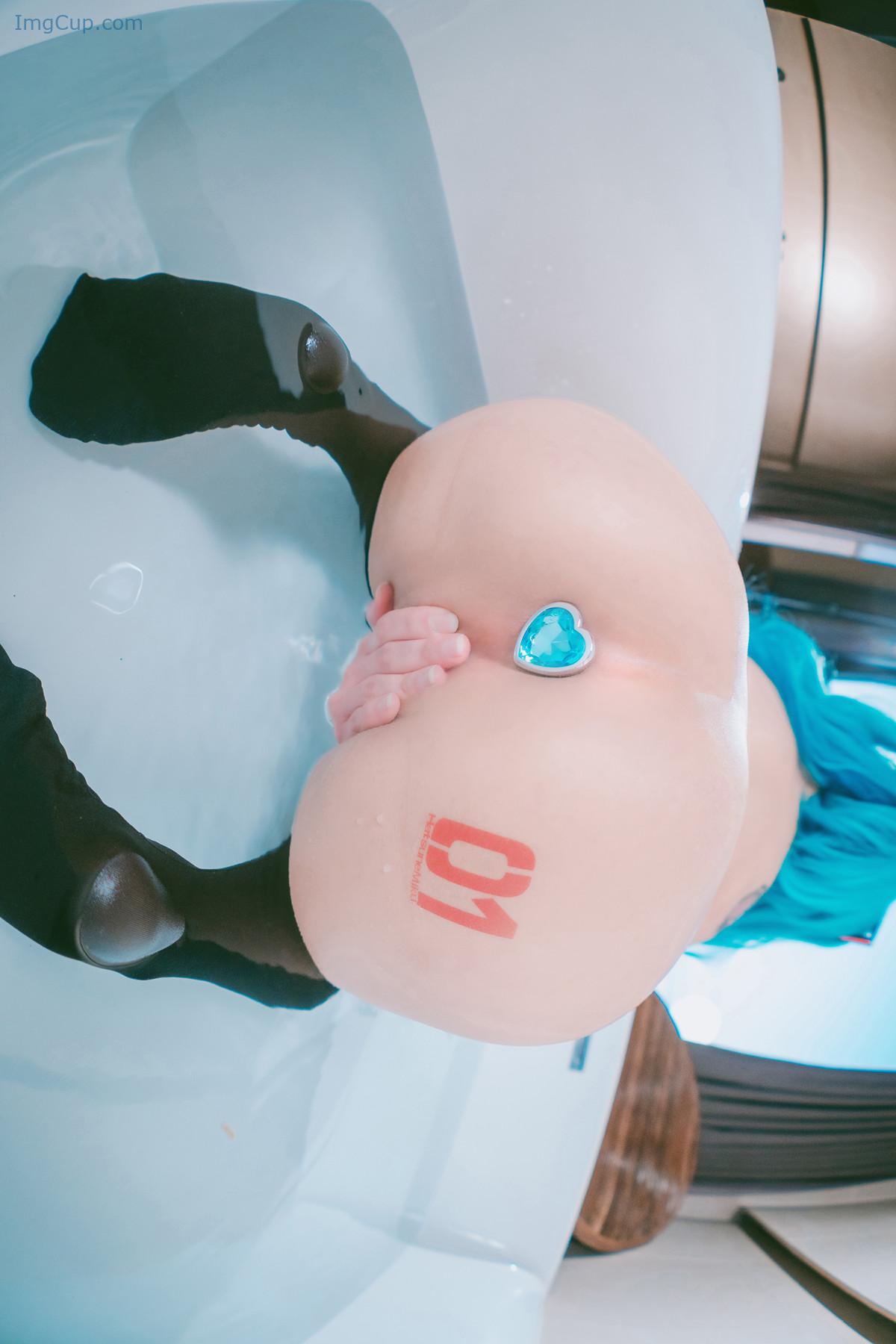 1723381227_613_Cosplay-Maruemon-마루에몽-Plug-Me-In-Miku-Set01.jpg 1723381227 613 Cosplay Maruemon 마루에몽 Plug Me In Miku Set01