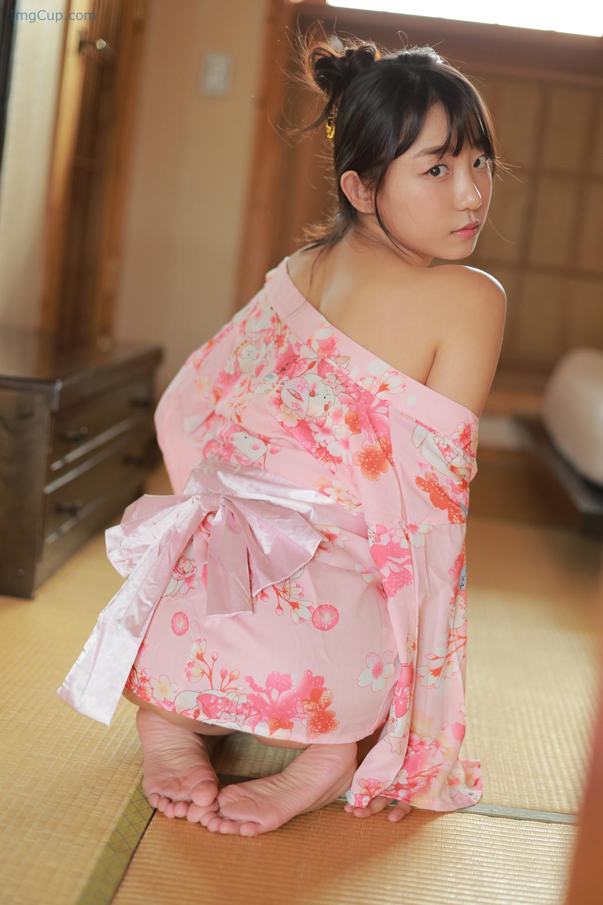 1723494094_217_Eunji-Pyo-표은지-Photobook-Eunji-Pyoapple-Set03.jpg 1723494094 217 Eunji Pyo 표은지 Photobook Eunji Pyoapple Set03