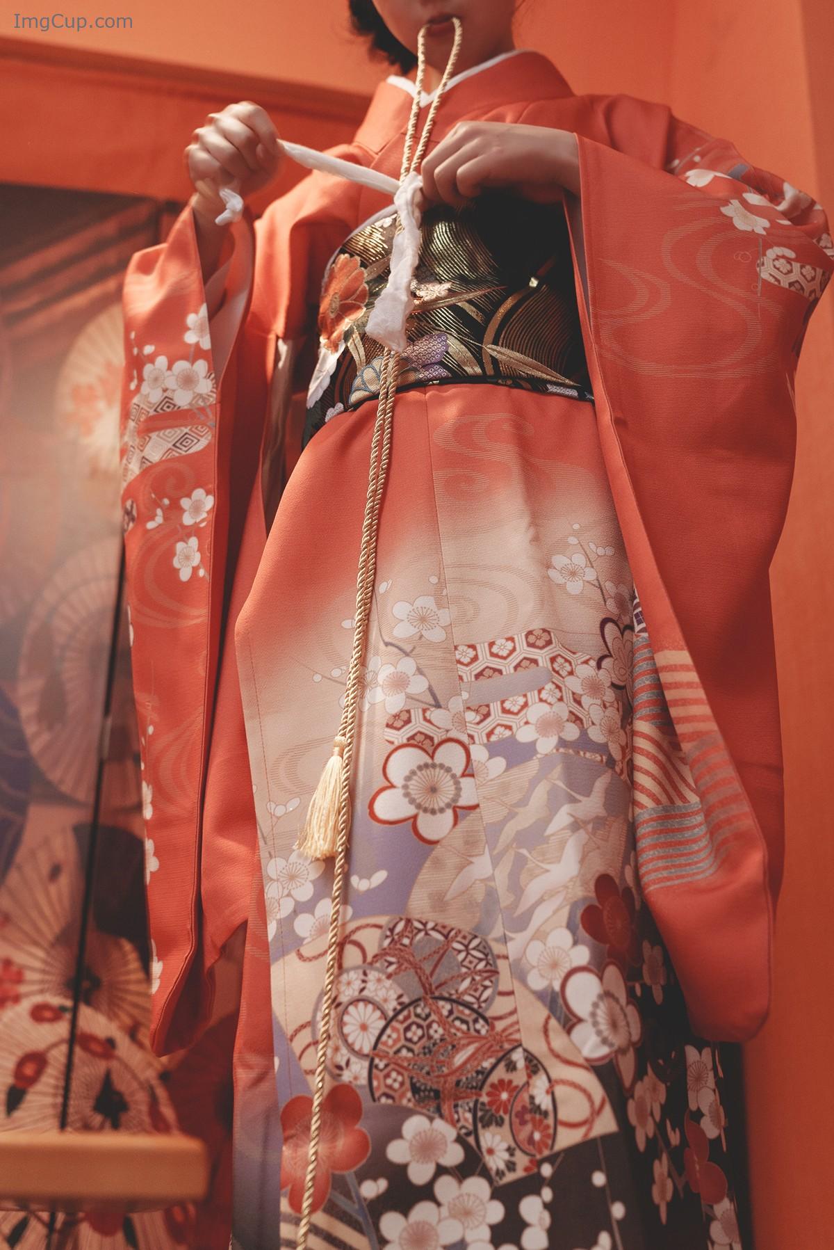 1723522397_683_Cosplay-面饼仙儿-饼子和服内景.jpg 1723522397 683 Cosplay 面饼仙儿 饼子和服内景