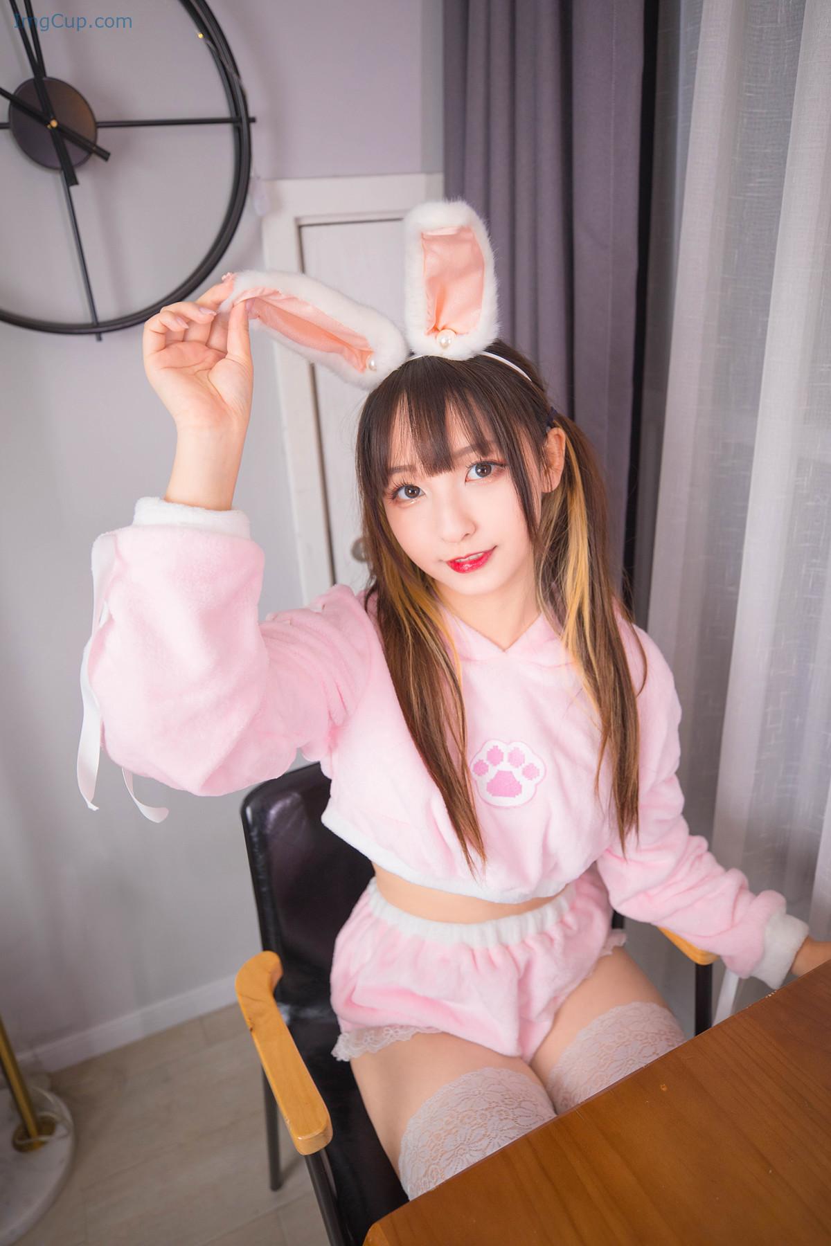 1723620146_264_Cosplay-神楽坂真冬-绝对企画-兔子少女-《ウサギタイム》-Set01.jpg 1723620146 264 Cosplay 神楽坂真冬 绝对企画 兔子少女 《ウサギタイム》 Set01