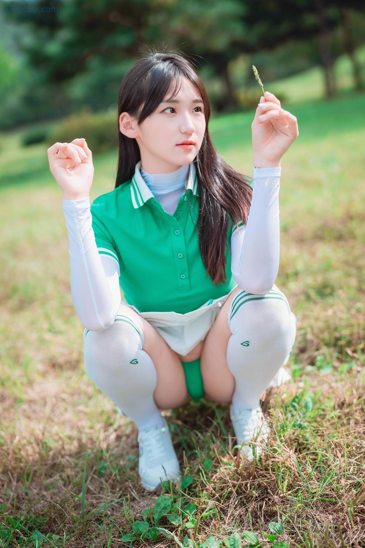 1723740984_830_Hendoong-혠둥이-DJAWA-‘On-Green-Set01.jpg 1723740984 830 Hendoong 혠둥이 DJAWA ‘On Green Set01