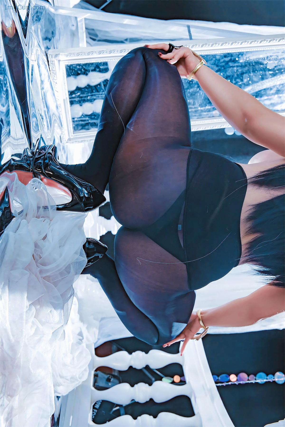 1723783274_688_Cosplay-洛璃LLSAMA-埃姆登.jpg 1723783274 688 Cosplay 洛璃LoLiSAMA 埃姆登