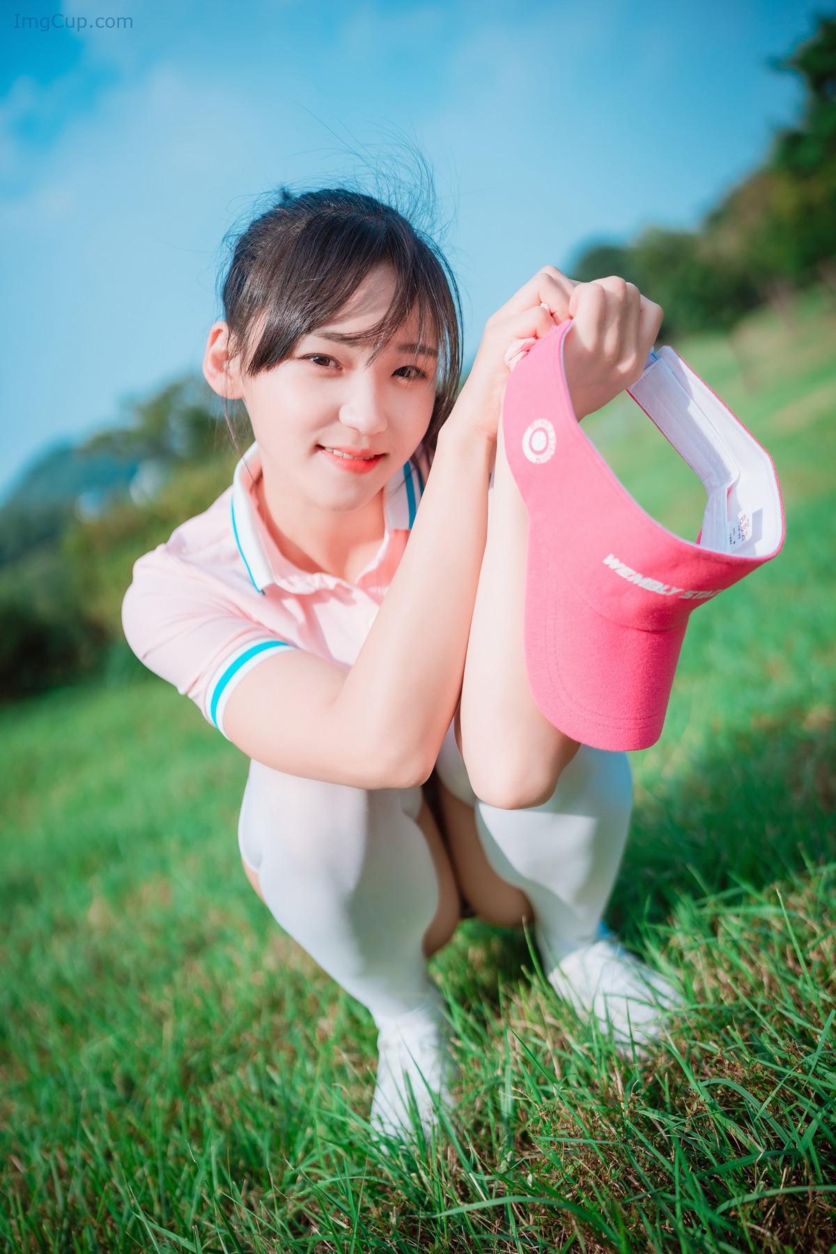 1723871767_897_Hendoong-혠둥이-DJAWA-‘On-Green-Set02.jpg 1723871767 897 Hendoong 혠둥이 DJAWA ‘On Green Set02