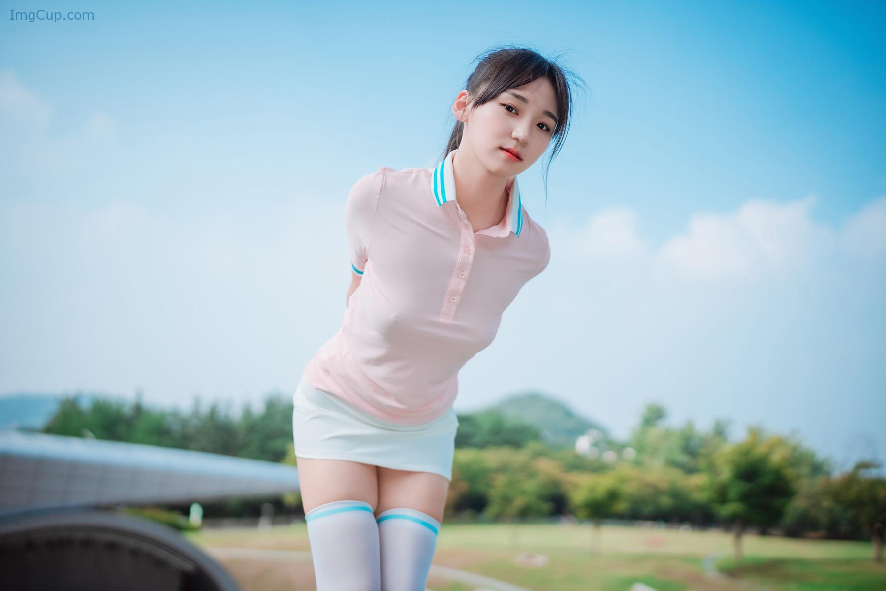 1723871768_143_Hendoong-혠둥이-DJAWA-‘On-Green-Set02.jpg 1723871768 143 Hendoong 혠둥이 DJAWA ‘On Green Set02