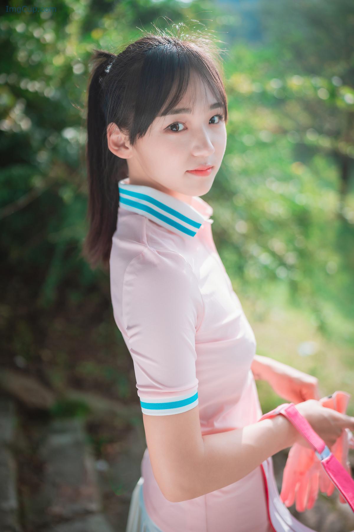 1723871776_660_Hendoong-혠둥이-DJAWA-‘On-Green-Set02.jpg 1723871776 660 Hendoong 혠둥이 DJAWA ‘On Green Set02