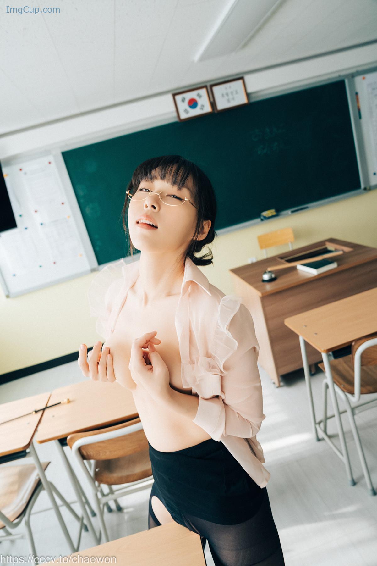 1723951646_680_Mozzi-모찌-Loozy-‘Remedial-Class-Set03.jpg 1723951646 680 Mozzi 모찌 Loozy ‘Remedial Class Set03