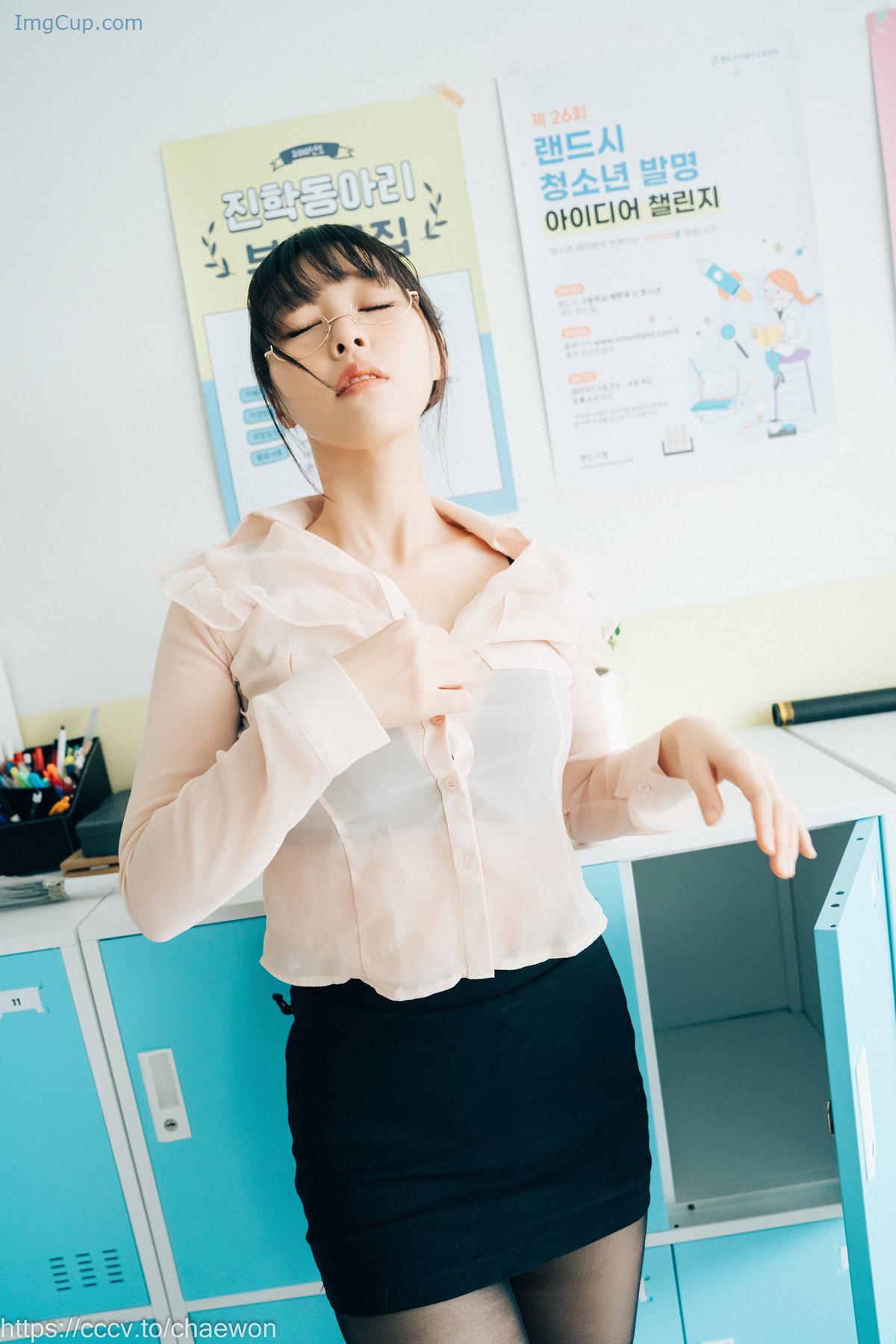 1724009685_718_Mozzi-모찌-Loozy-‘Remedial-Class-Set02.jpg 1724009685 718 Mozzi 모찌 Loozy ‘Remedial Class Set02