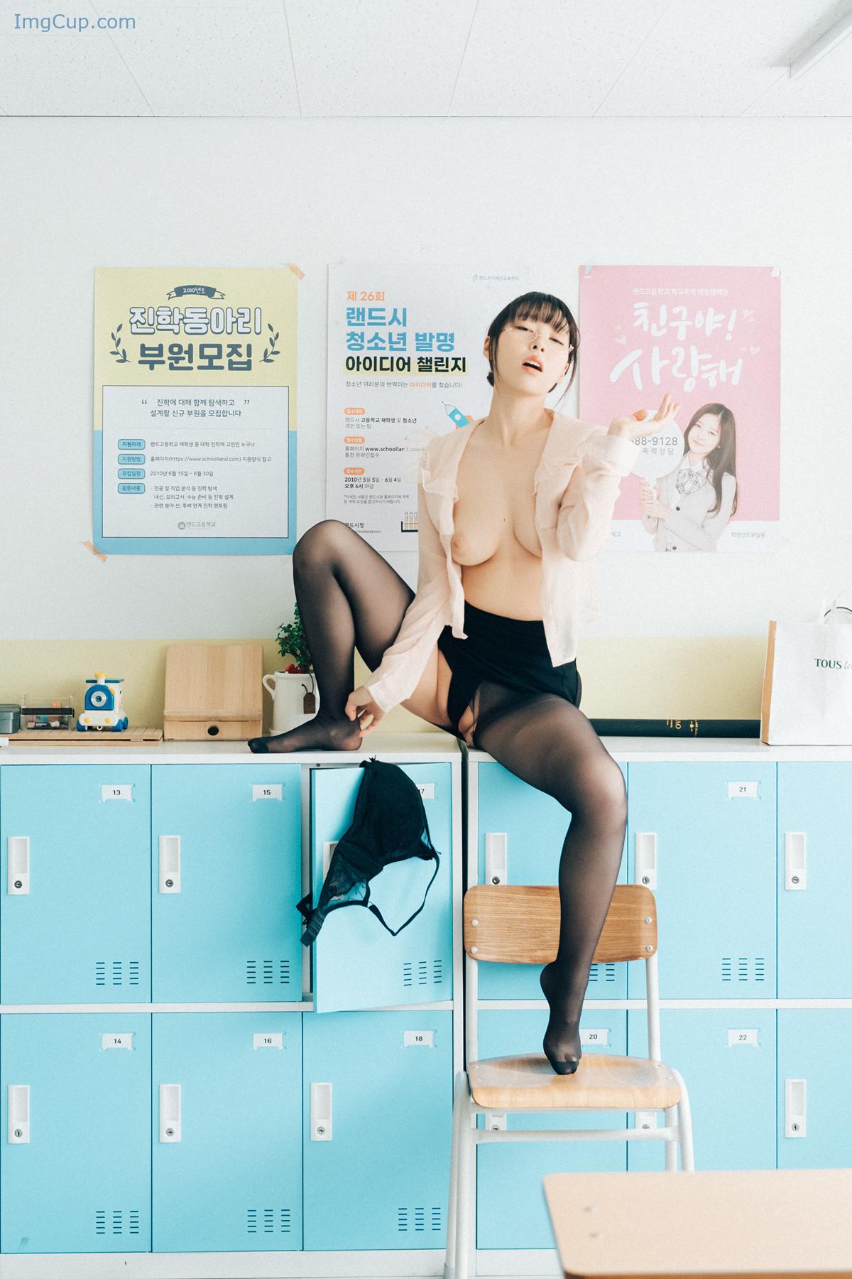 1724009699_879_Mozzi-모찌-Loozy-‘Remedial-Class-Set02.jpg 1724009699 879 Mozzi 모찌 Loozy ‘Remedial Class Set02