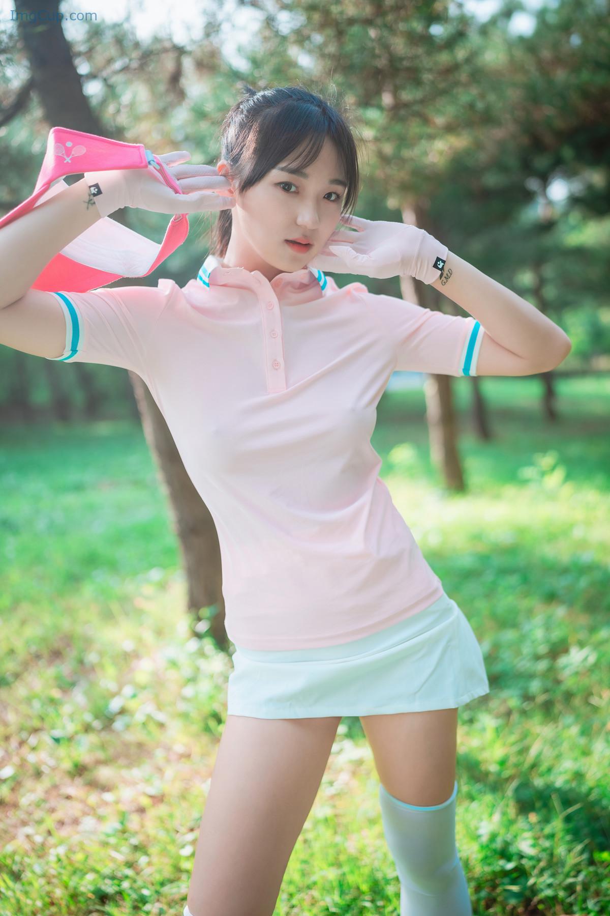 1724060489_344_Hendoong-혠둥이-DJAWA-‘On-Green-Set03.jpg 1724060489 344 Hendoong 혠둥이 DJAWA ‘On Green Set03