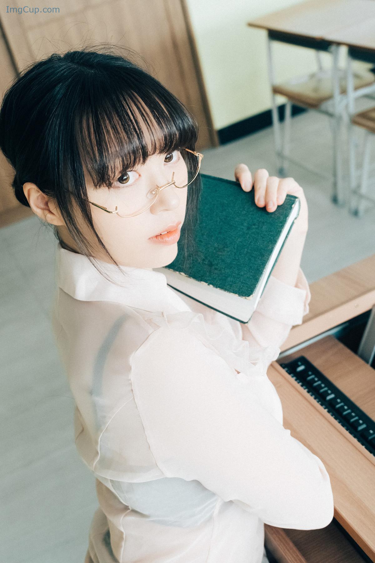 1724082263_417_Mozzi-모찌-Loozy-‘Remedial-Class-Set04.jpg 1724082263 417 Mozzi 모찌 Loozy ‘Remedial Class Set04