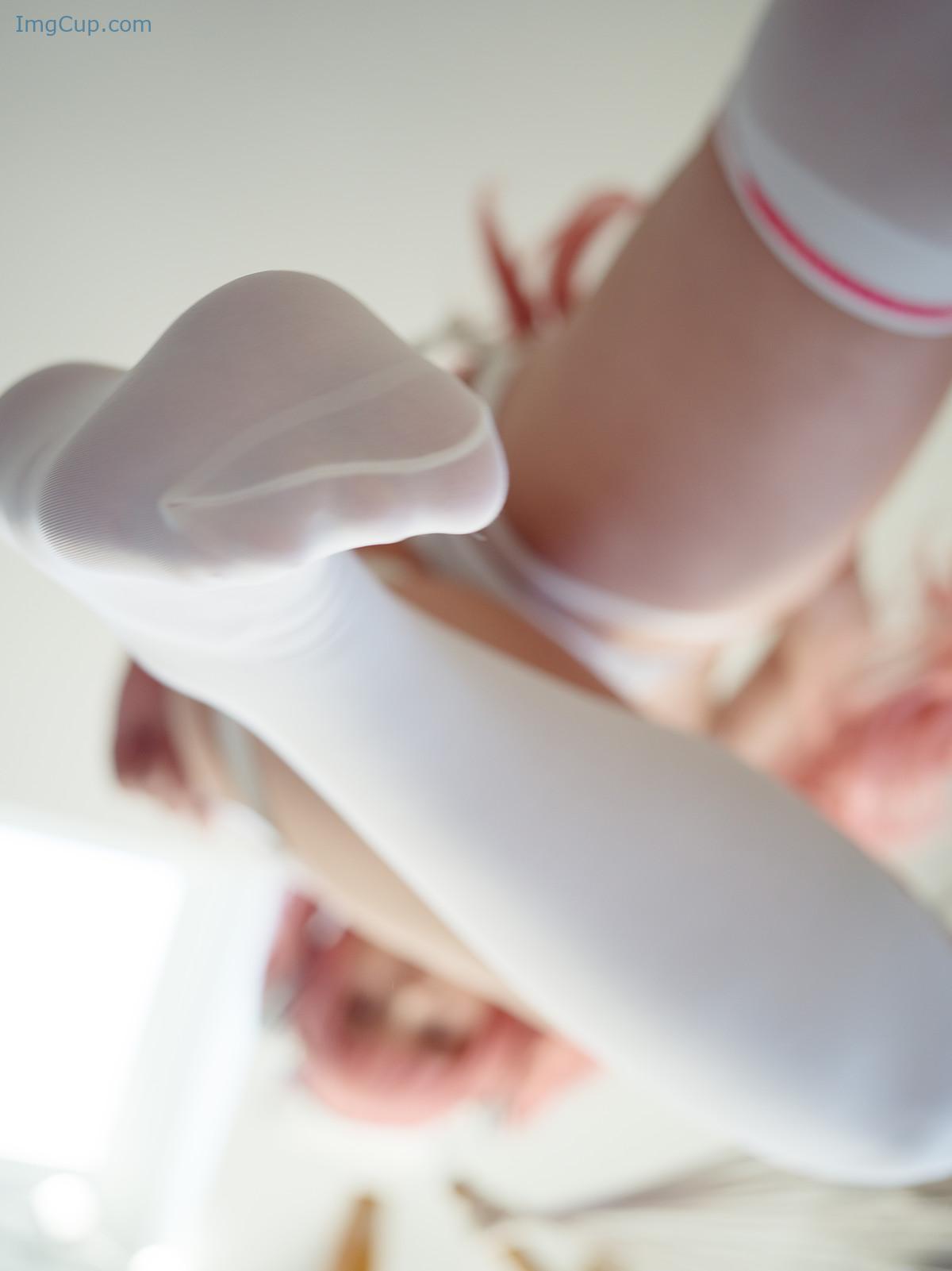 1724141566_952_Cosplay-麻花麻花酱-英仙座.jpg 1724141566 952 Cosplay 麻花麻花酱 英仙座