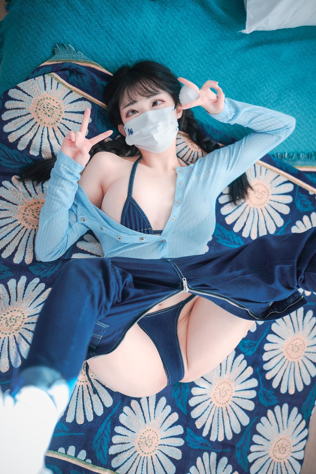 1724183933_703_Aram-아람-DJAWA-‘Messed-up-Denim-Set01.jpg 1724183933 703 Aram 아람 DJAWA ‘Messed up Denim Set01