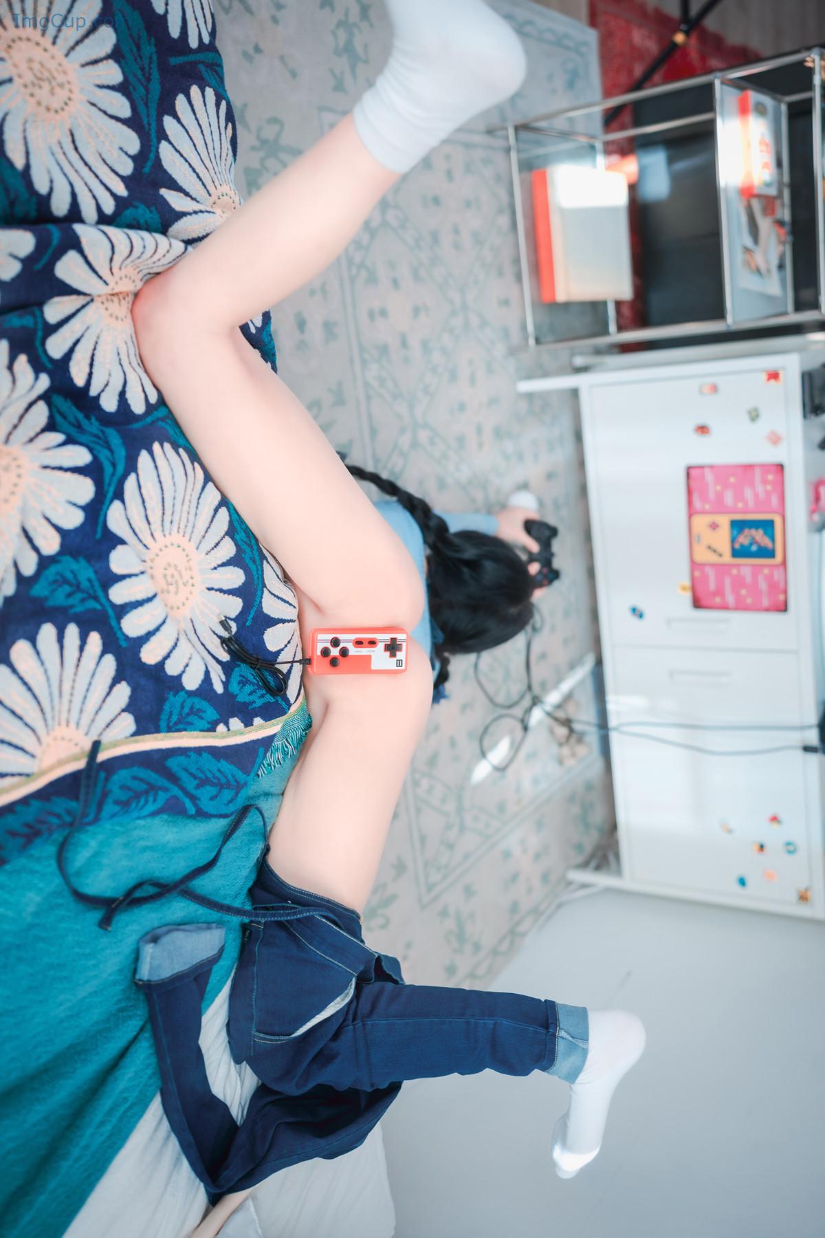 1724183941_175_Aram-아람-DJAWA-‘Messed-up-Denim-Set01.jpg 1724183941 175 Aram 아람 DJAWA ‘Messed up Denim Set01