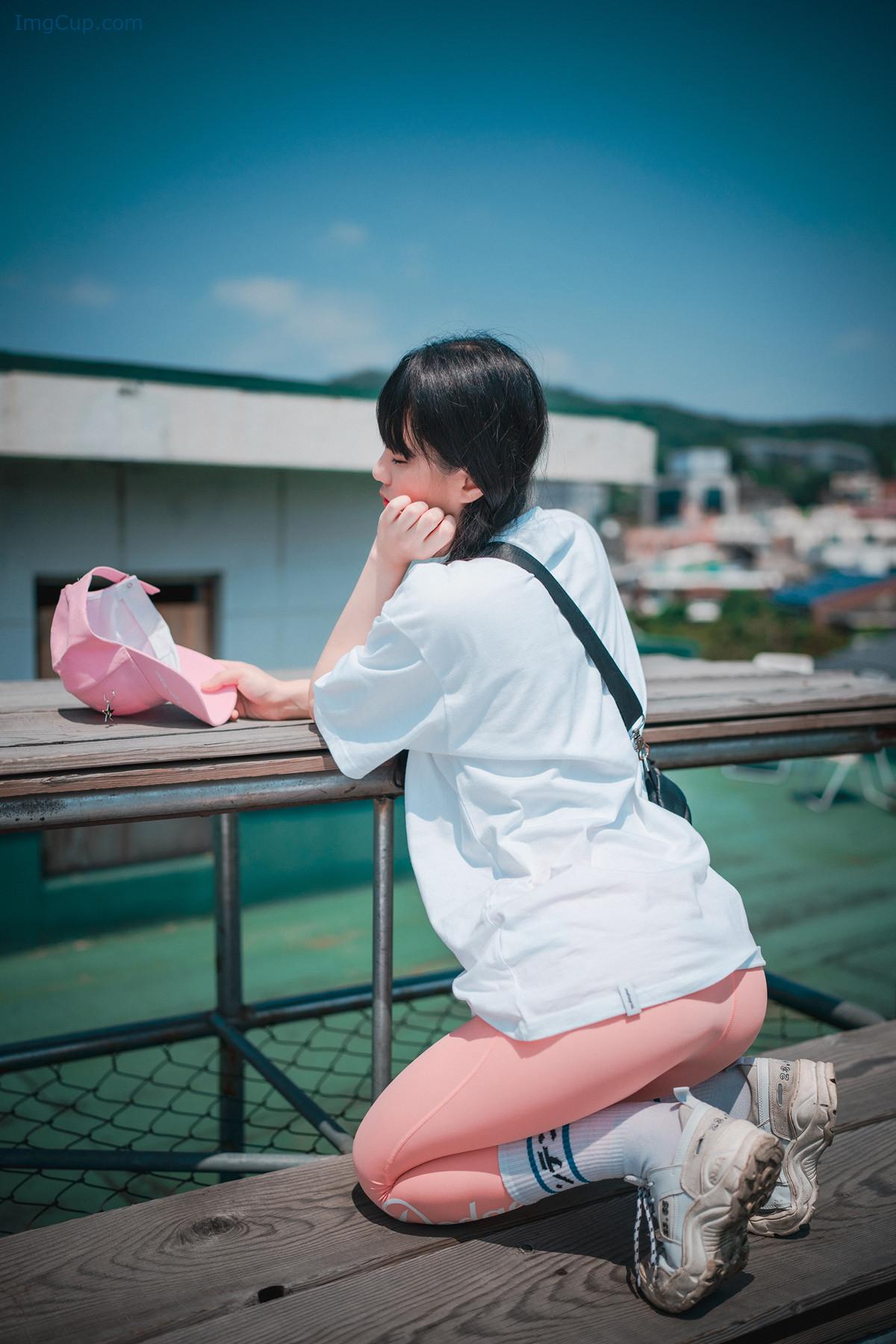1724205735_317_Jeong-Jenny-정제니-DJAWA-‘Loose-and-Tight-Pink-Set01.jpg 1724205735 317 Jeong Jenny 정제니 DJAWA ‘Loose and Tight Pink Set01