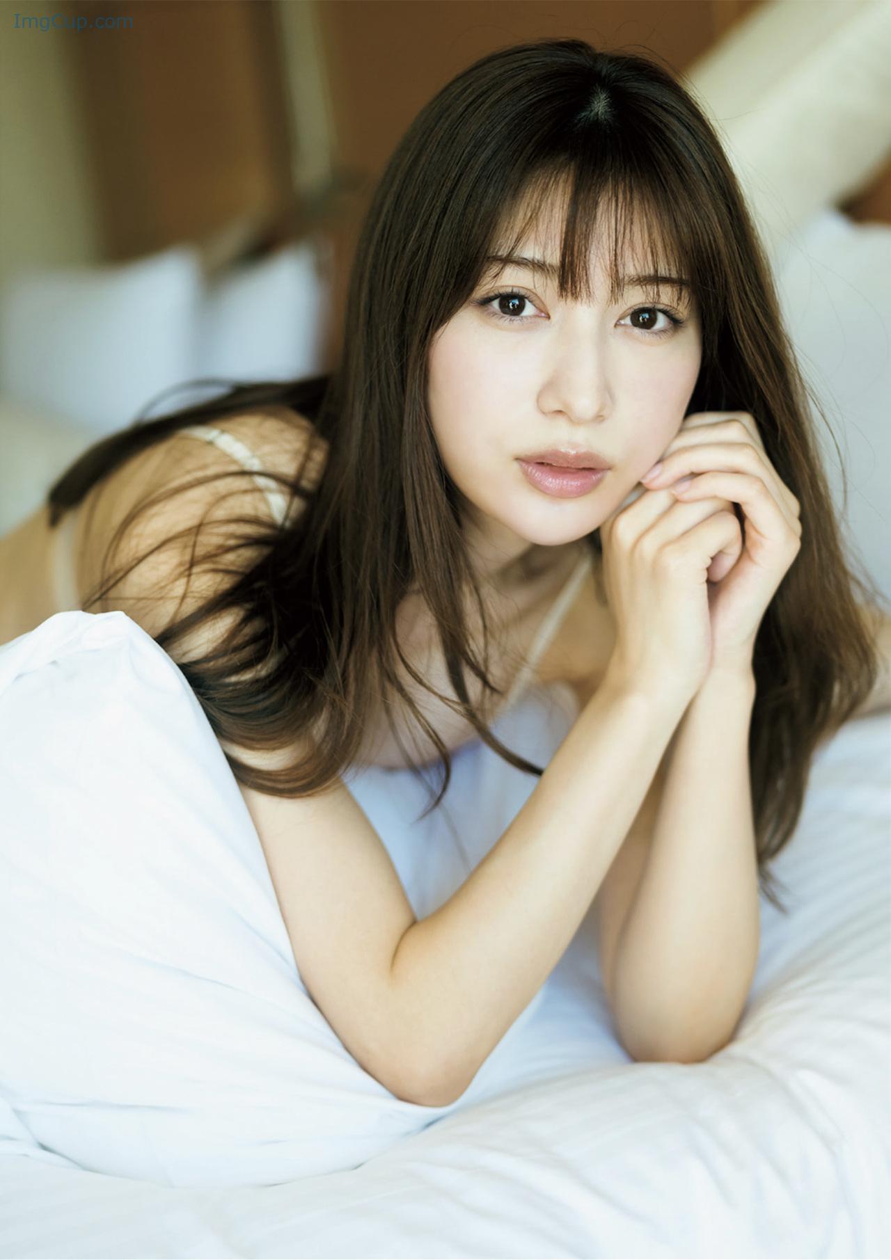 1724297162_805_雪平莉左・高宮まり-週刊ポストGOLD-グラビア傑作選-2023.jpg 1724297162 805 雪平莉左・高宮まり 週刊ポストGOLD グラビア傑作選 2023