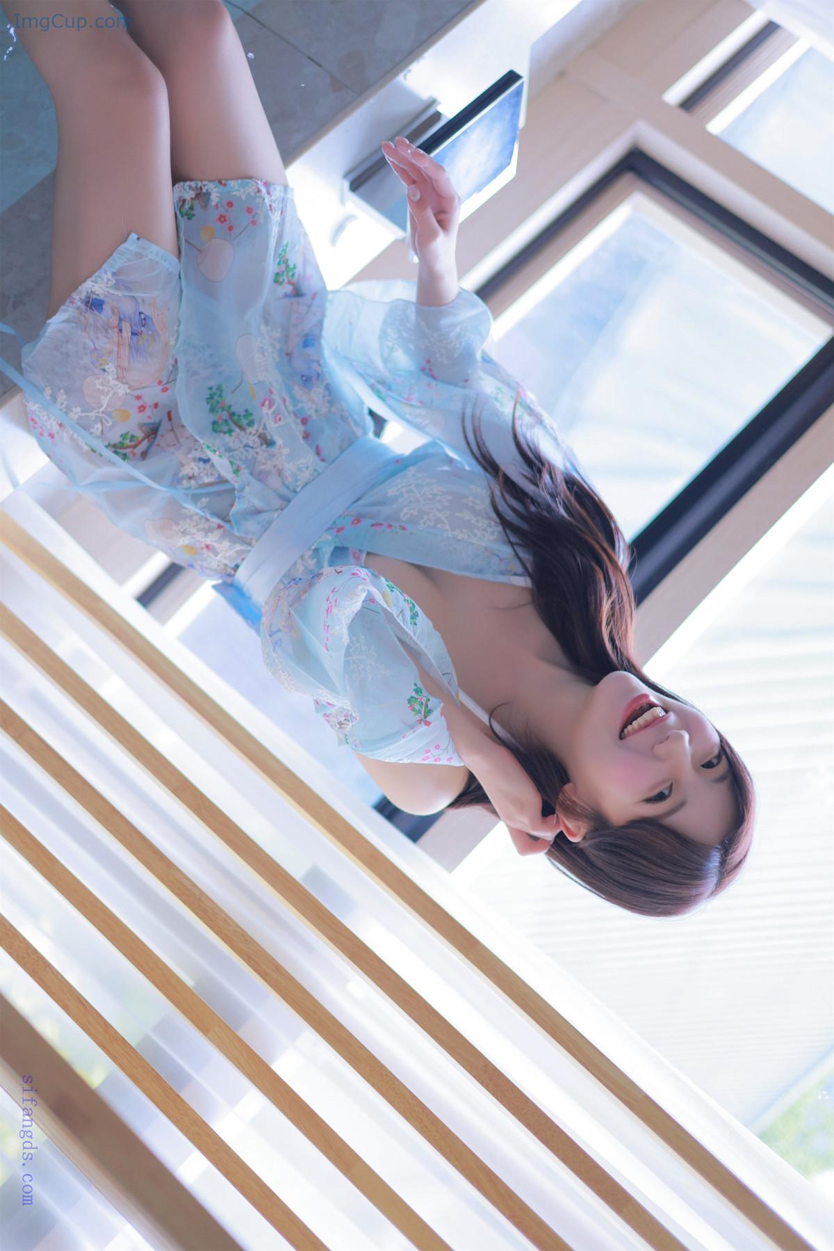 1724321866_642_Leeesovely-쏘블리-Photobook-‘Cherry-Blossom-Bikini-Set01.jpg 1724321866 642 Leeesovely 쏘블리 Photobook ‘Cherry Blossom Bikini Set01