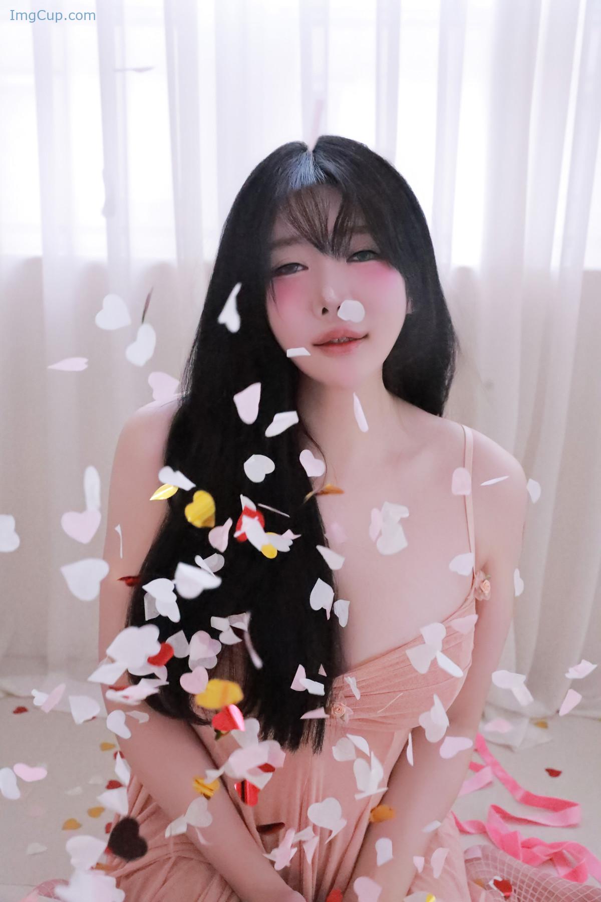 1724401760_36_Jisu-A-안지수-Photobook-‘Birthday-Set01.jpg 1724401760 36 Jisu A 안지수 Photobook ‘Birthday Set01