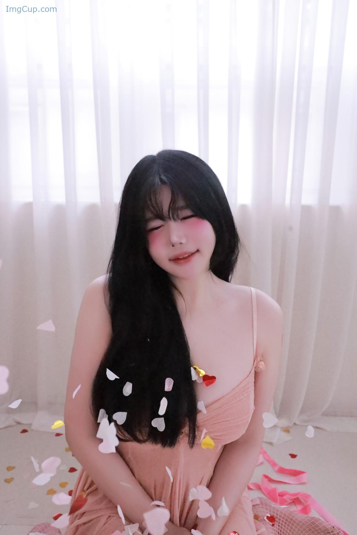 1724401763_117_Jisu-A-안지수-Photobook-‘Birthday-Set01.jpg 1724401763 117 Jisu A 안지수 Photobook ‘Birthday Set01