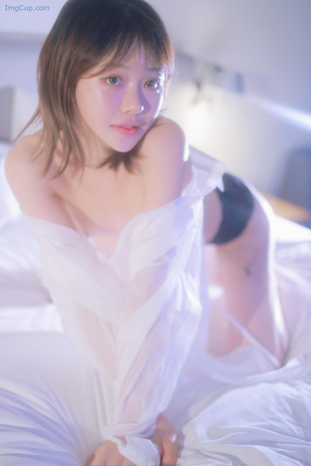 1724408963_381_Romi-로미-Photobook-‘Come-Back-Set01.jpg 1724408963 381 Romi 로미 Photobook ‘Come Back Set01