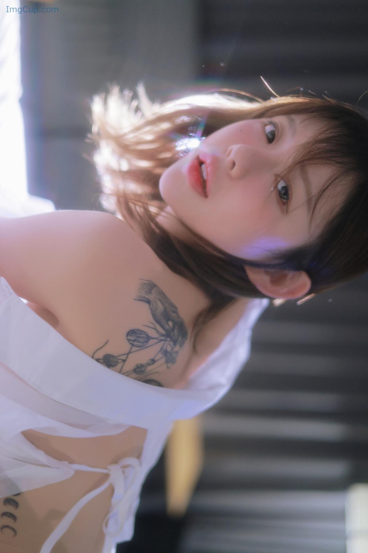 1724408971_377_Romi-로미-Photobook-‘Come-Back-Set01.jpg 1724408971 377 Romi 로미 Photobook ‘Come Back Set01