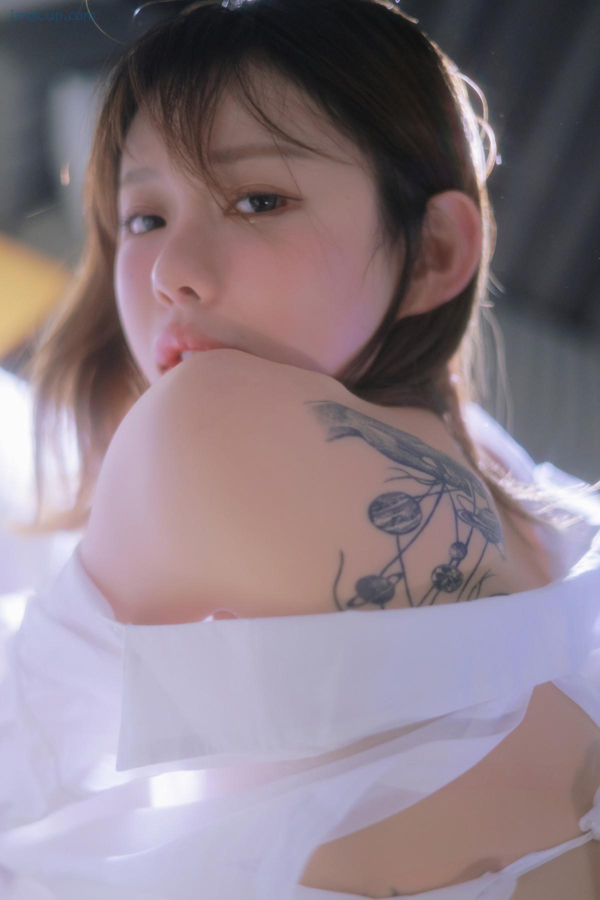 1724408972_364_Romi-로미-Photobook-‘Come-Back-Set01.jpg 1724408972 364 Romi 로미 Photobook ‘Come Back Set01