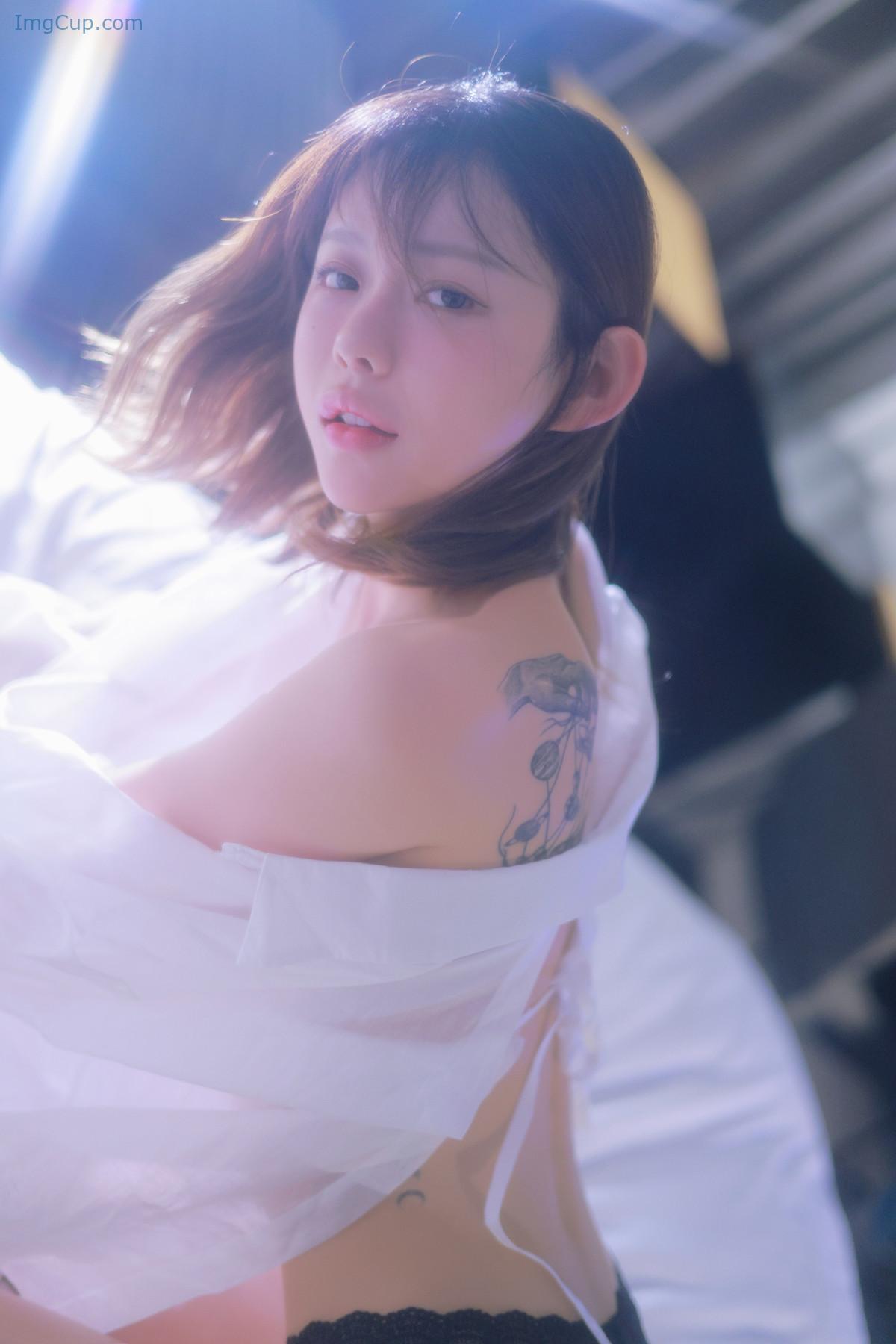 1724408974_257_Romi-로미-Photobook-‘Come-Back-Set01.jpg 1724408974 257 Romi 로미 Photobook ‘Come Back Set01