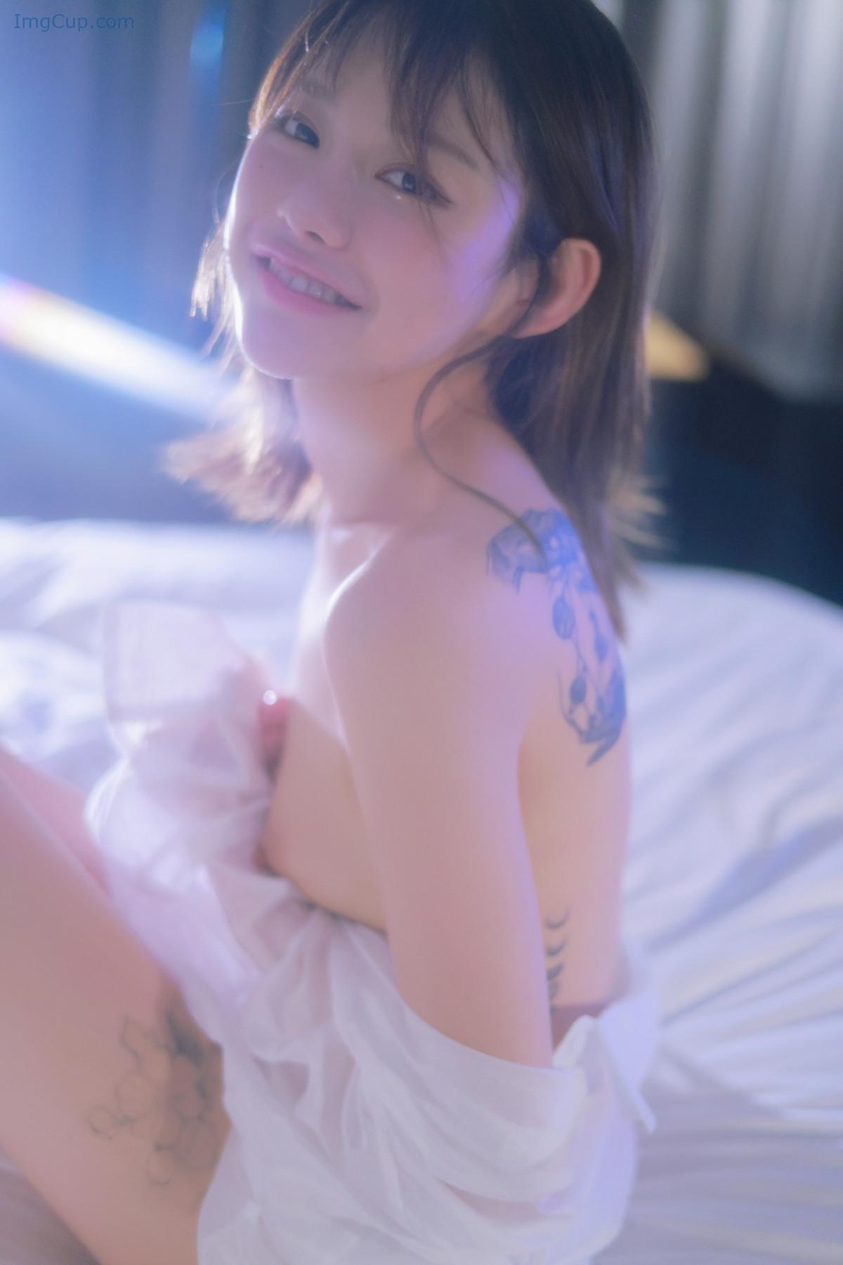 1724408975_973_Romi-로미-Photobook-‘Come-Back-Set01.jpg 1724408975 973 Romi 로미 Photobook ‘Come Back Set01