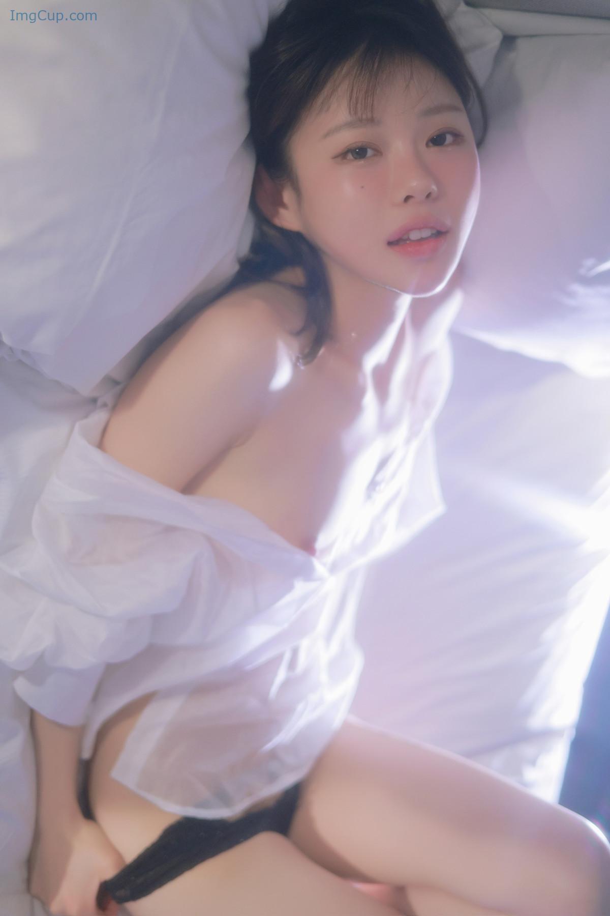 1724408983_449_Romi-로미-Photobook-‘Come-Back-Set01.jpg 1724408983 449 Romi 로미 Photobook ‘Come Back Set01