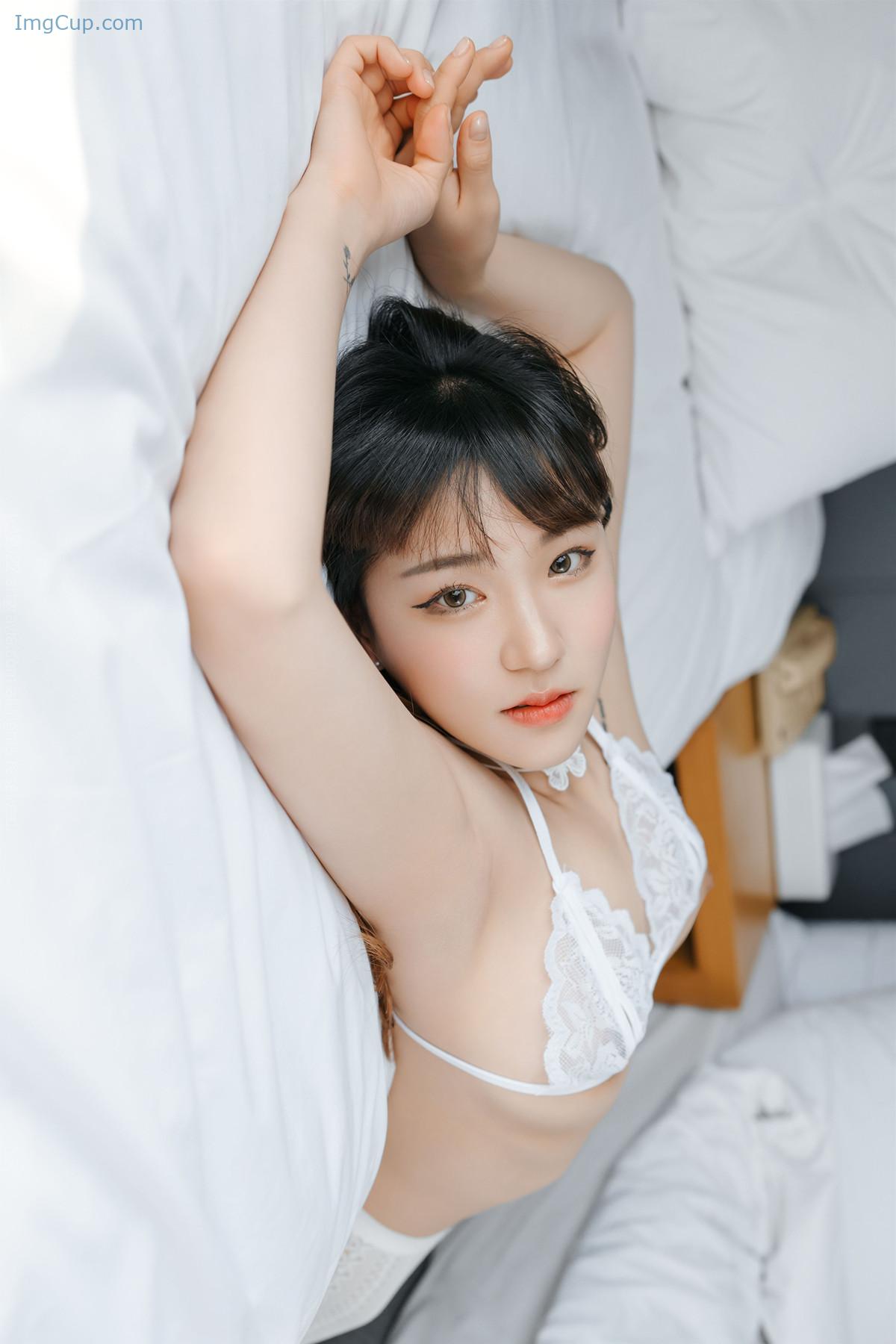 1724438073_901_Hendoong-혠둥이-ArtGravia-Vol415-Photobook-Set01.jpg 1724438073 901 Hendoong 혠둥이 ArtGravia Vol415 Photobook Set01