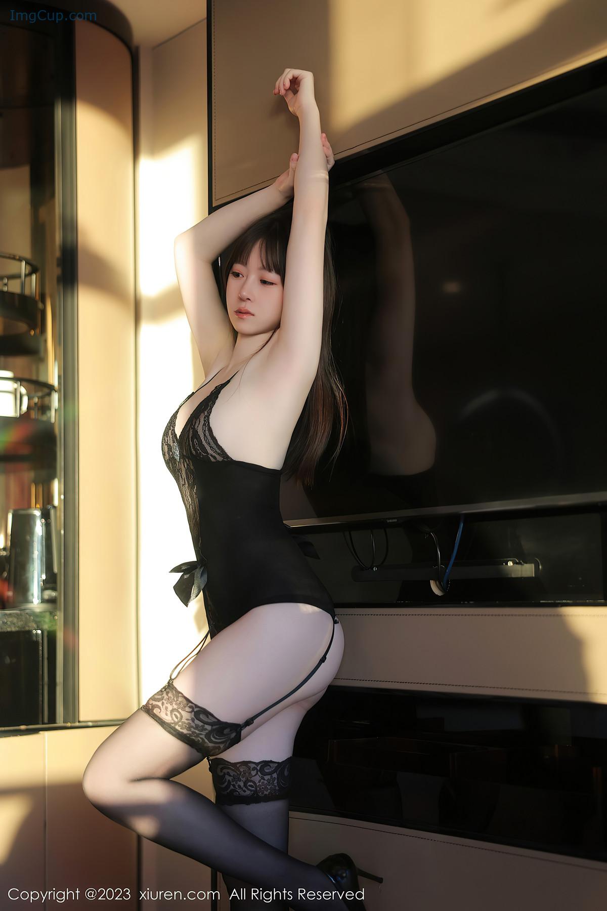 1724657324_890_XiuRen秀人网-NO7250-林悠悠LinYouyou.jpg 1724657324 890 XiuRen秀人网 NO7250 林悠悠LinYouyou