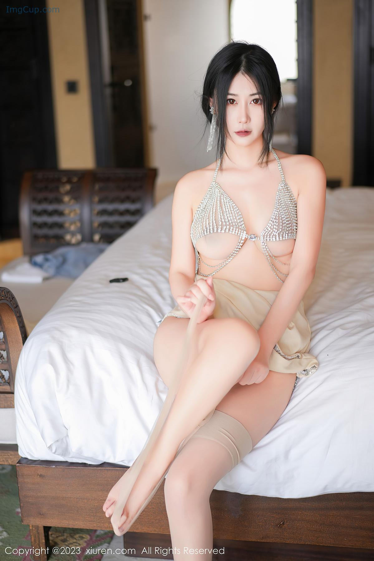 1724810388_662_XiuRen秀人网-NO7244-laura阿姣.jpg 1724810388 662 XiuRen秀人网 NO7244 laura阿姣