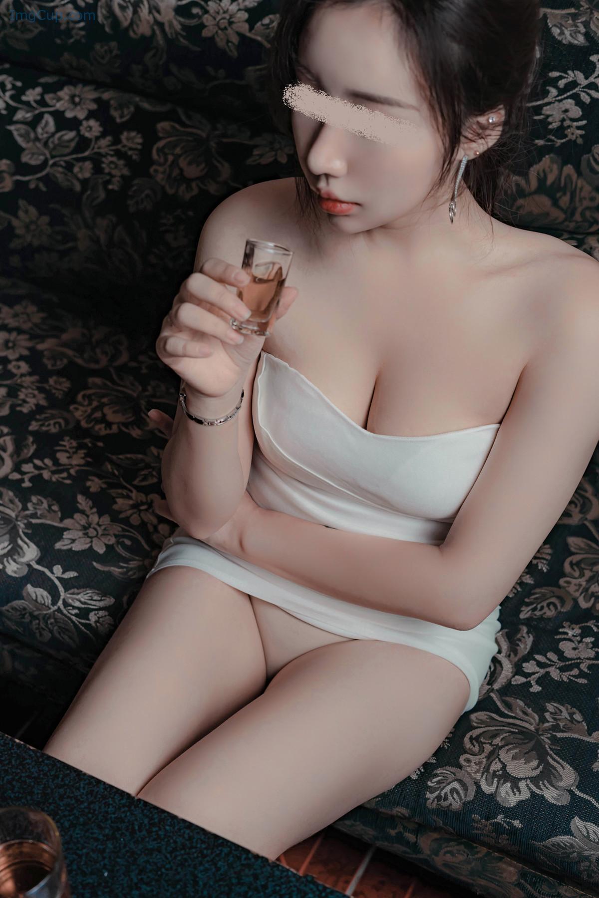 1725050791_634_Cony-코니-PUSSYLET-Vol33-‘Nude-Karaoke-Set01.jpg 1725050791 634 Cony 코니 PUSSYLET Vol33 ‘Nude Karaoke Set01