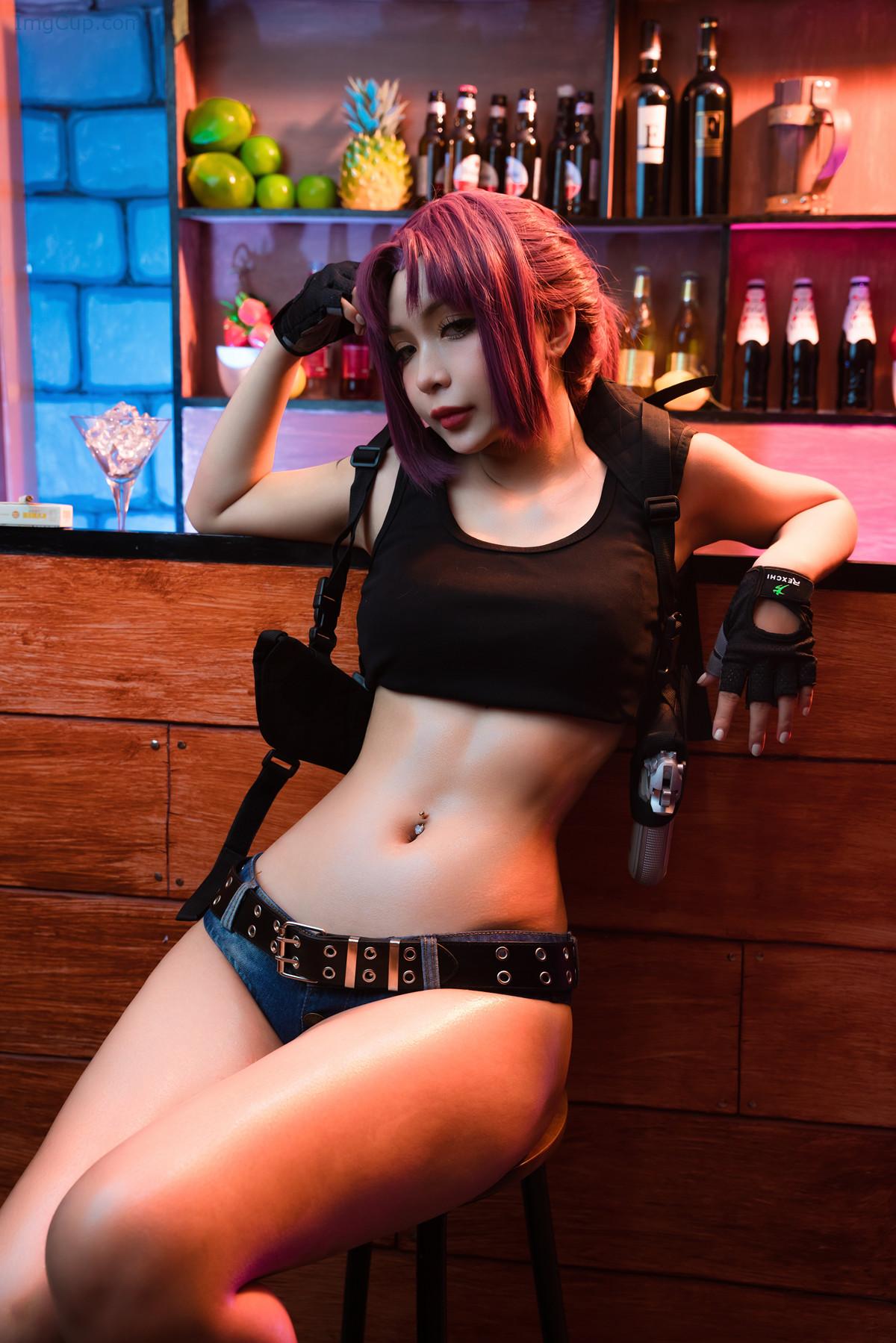 Cosplay-UmekoJ-Revy-Black-Lagoon.jpg Cosplay UmekoJ Revy Black Lagoon