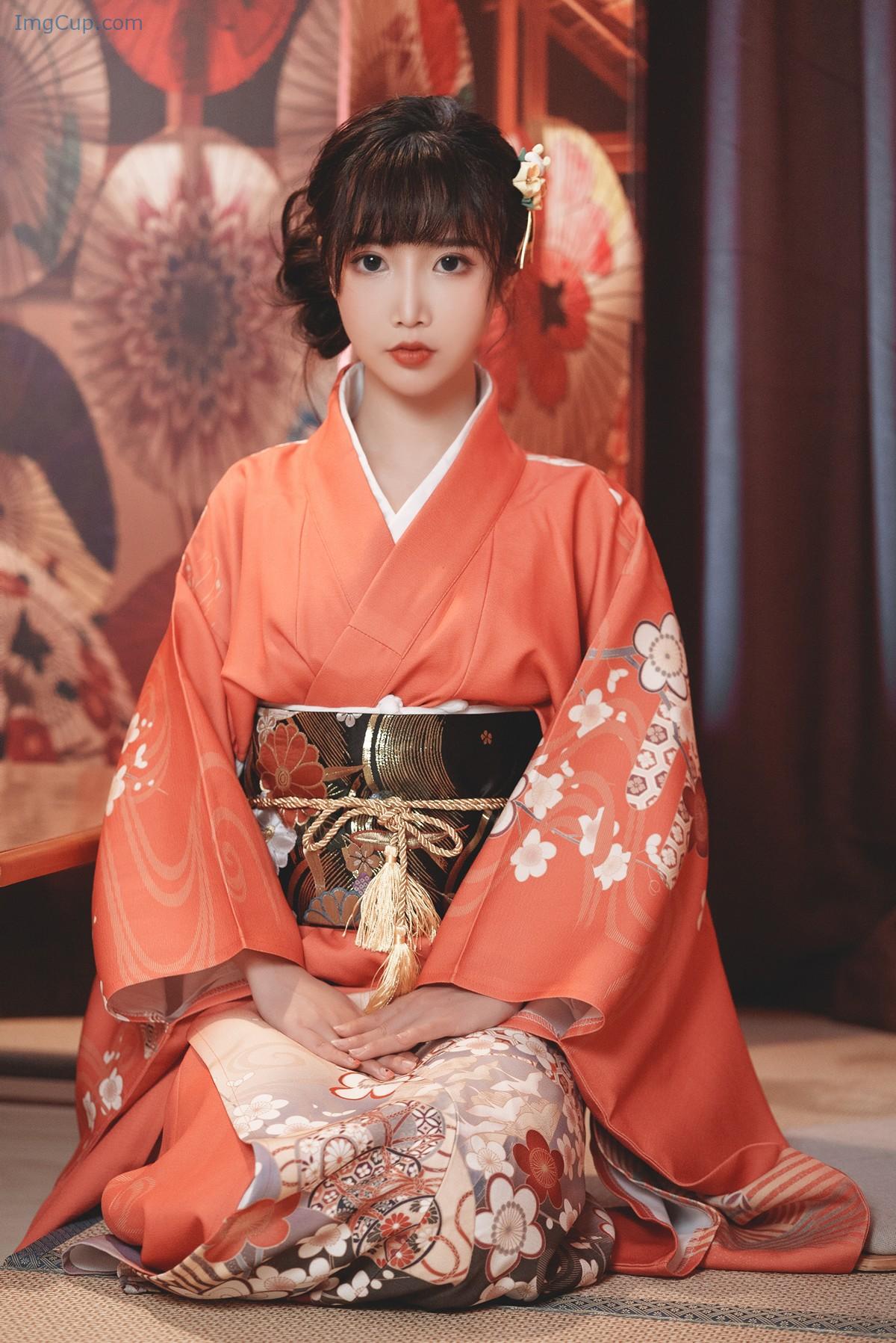 Cosplay-面饼仙儿-饼子和服内景.jpg Cosplay 面饼仙儿 饼子和服内景
