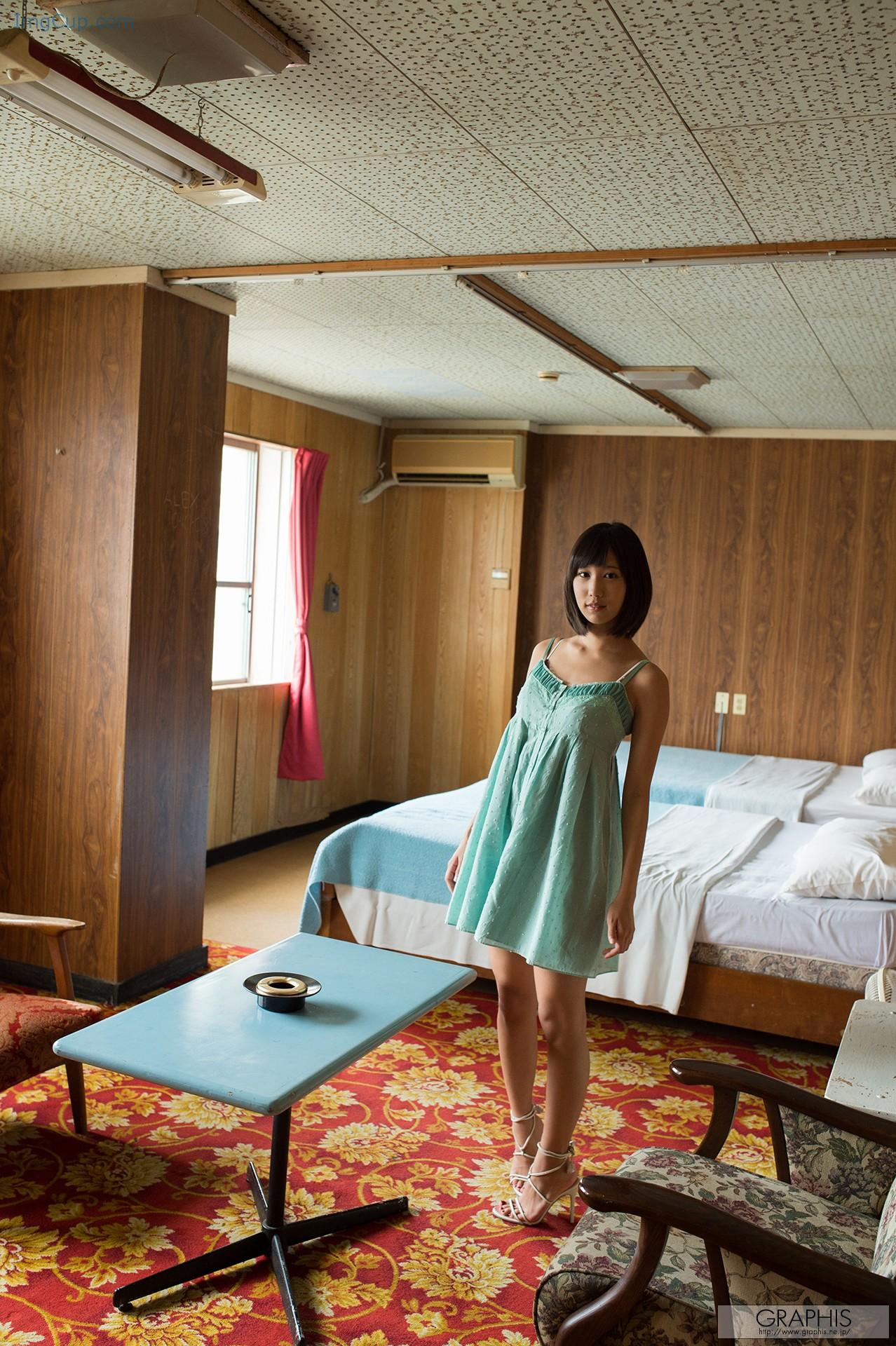 Riku-Minato-湊莉久-Graphis-Winter-Special-2015-Vol03.jpg Riku Minato 湊莉久 Graphis Winter Special 2015 Vol03