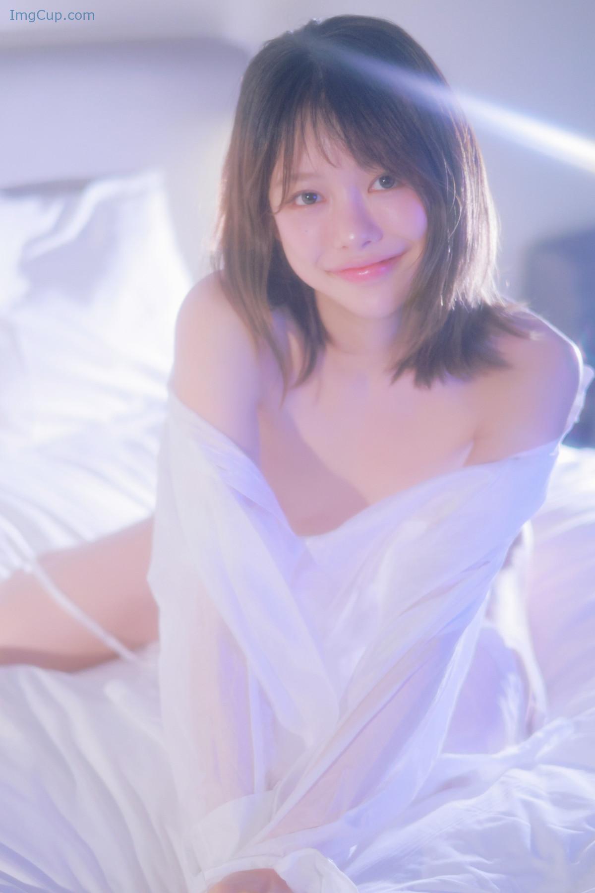 Romi-로미-Photobook-‘Come-Back-Set01.jpg Romi 로미 Photobook ‘Come Back Set01