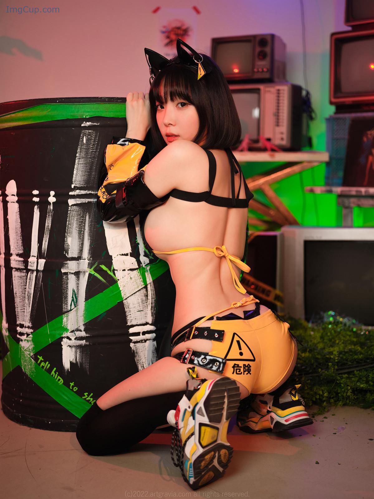 1725232301_368_Kang-Inkyung-강인경-ArtGravia-VOL407-Photobook-Set02.jpg 1725232301 368 Kang Inkyung 강인경 ArtGravia VOL407 Photobook Set02