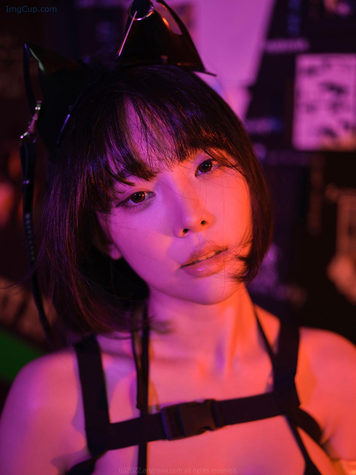 1725304975_23_Kang-Inkyung-강인경-ArtGravia-VOL407-Photobook-Set03.jpg 1725304975 23 Kang Inkyung 강인경 ArtGravia VOL407 Photobook Set03