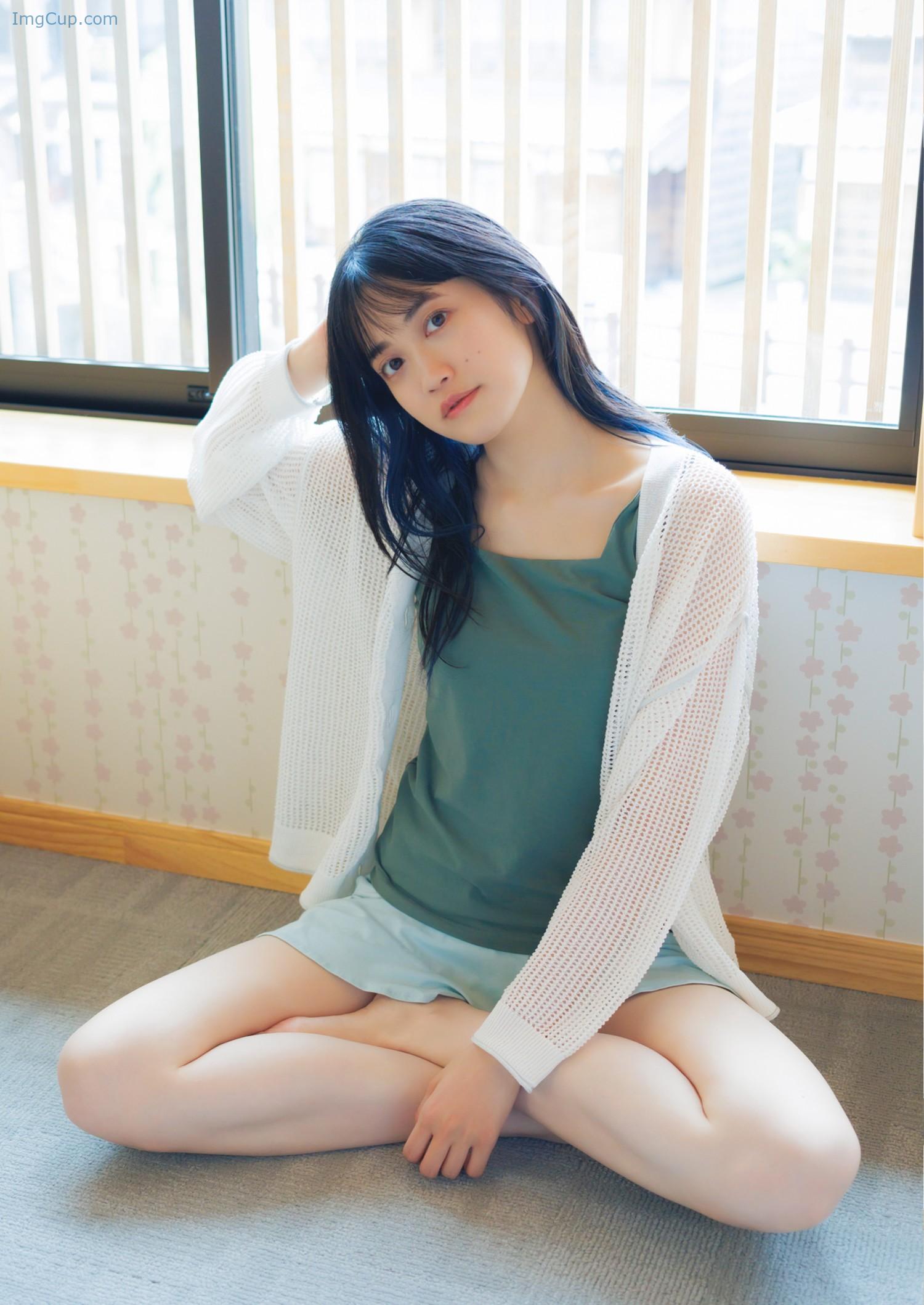 1725337190_940_Moeka-Koizumi-小泉萌香-Young-Jump-2024-No39-ヤングジャンプ-2024年39号.jpg 1725337190 940 Moeka Koizumi 小泉萌香 Young Jump 2024 No39 ヤングジャンプ 2024年39号