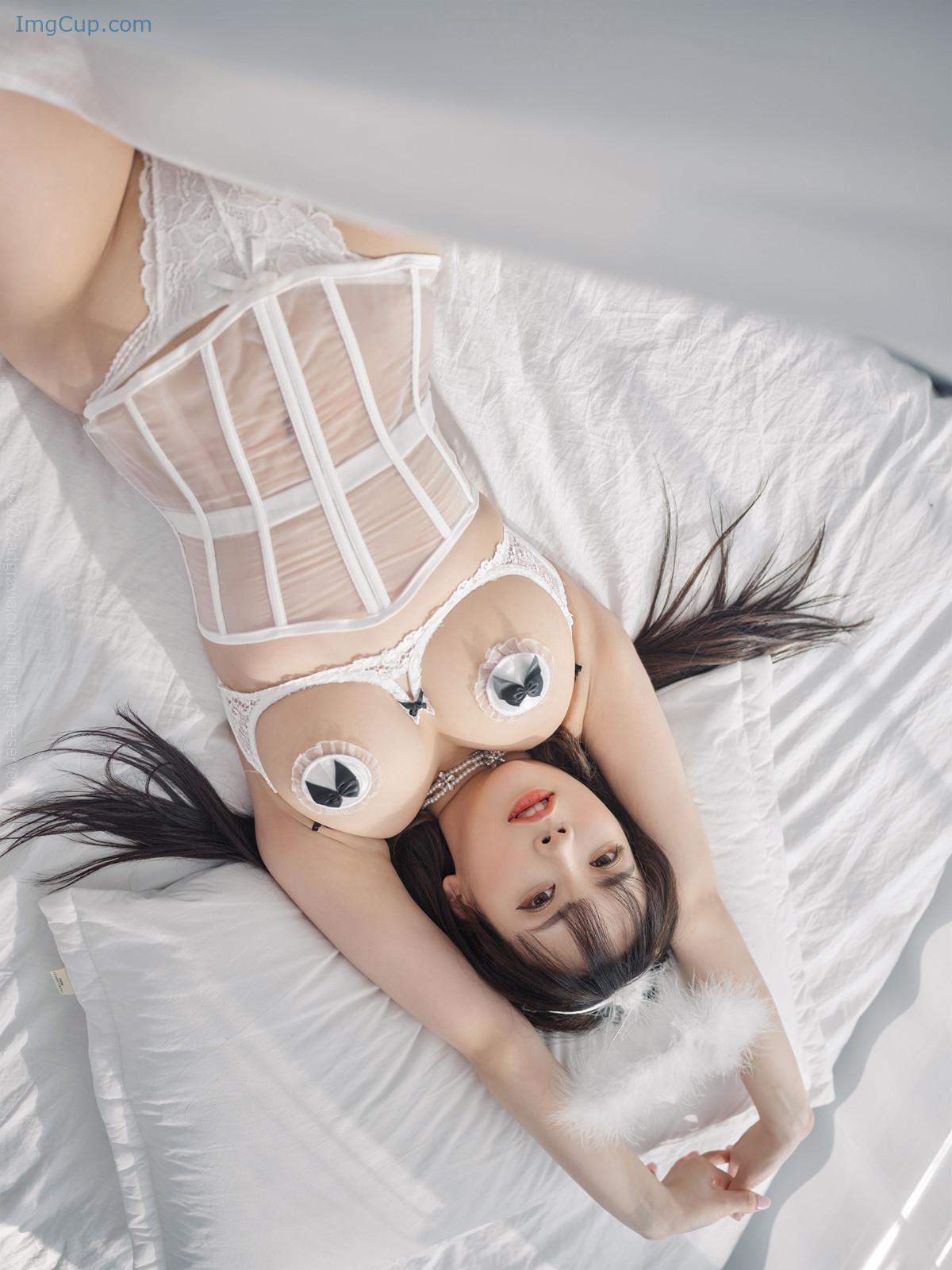 1725392212_653_Dami-퀸다미-ArtGravia-Vol379-Photobook-Set01.jpg 1725392212 653 Dami 퀸다미 ArtGravia Vol379 Photobook Set01