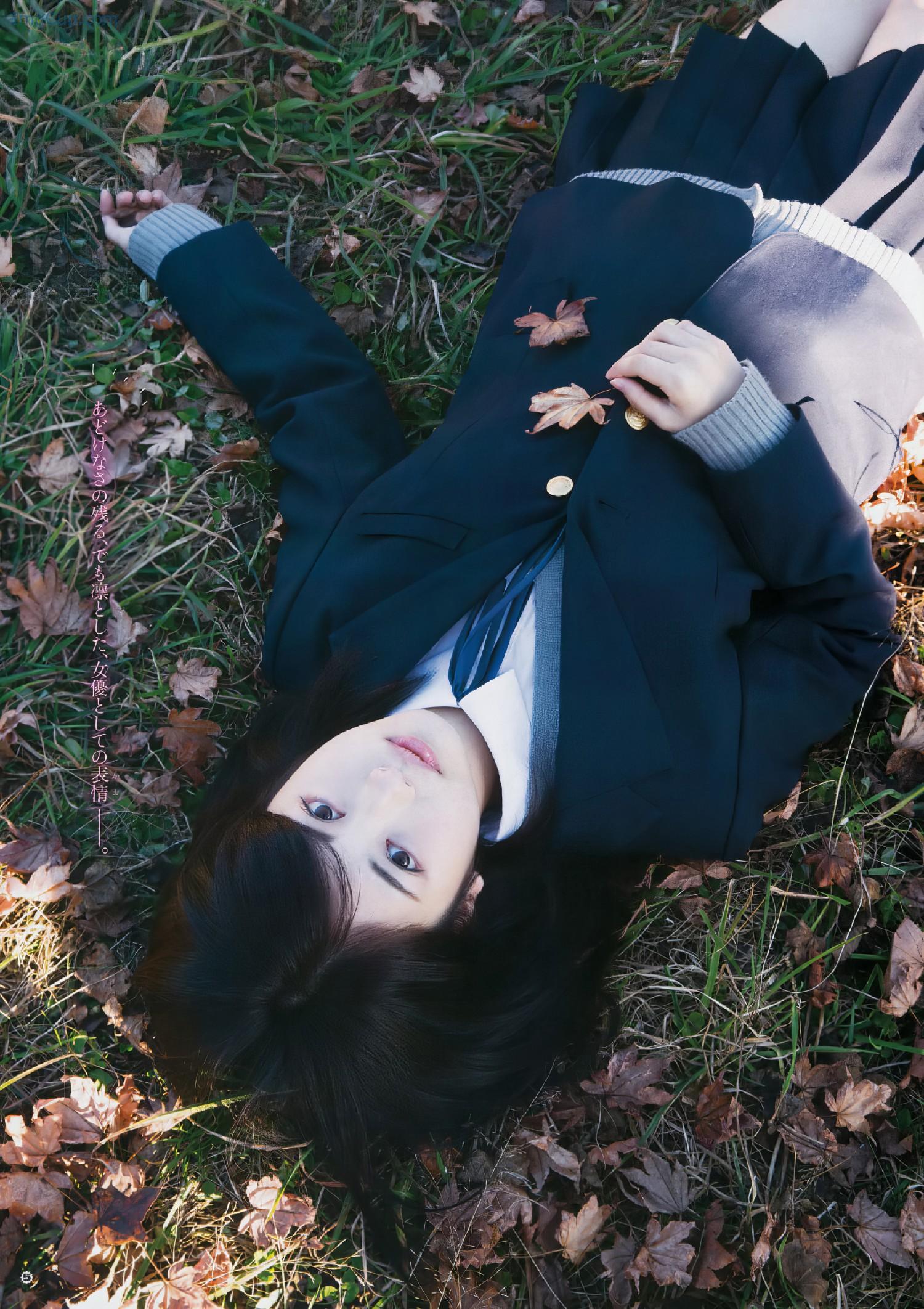 1725423698_320_Minami-Hamabe-浜辺美波-Young-Gangan-2017-No04-ヤングガンガン-2017年4号.jpg 1725423698 320 Minami Hamabe 浜辺美波 Young Gangan 2017 No04 ヤングガンガン 2017年4号