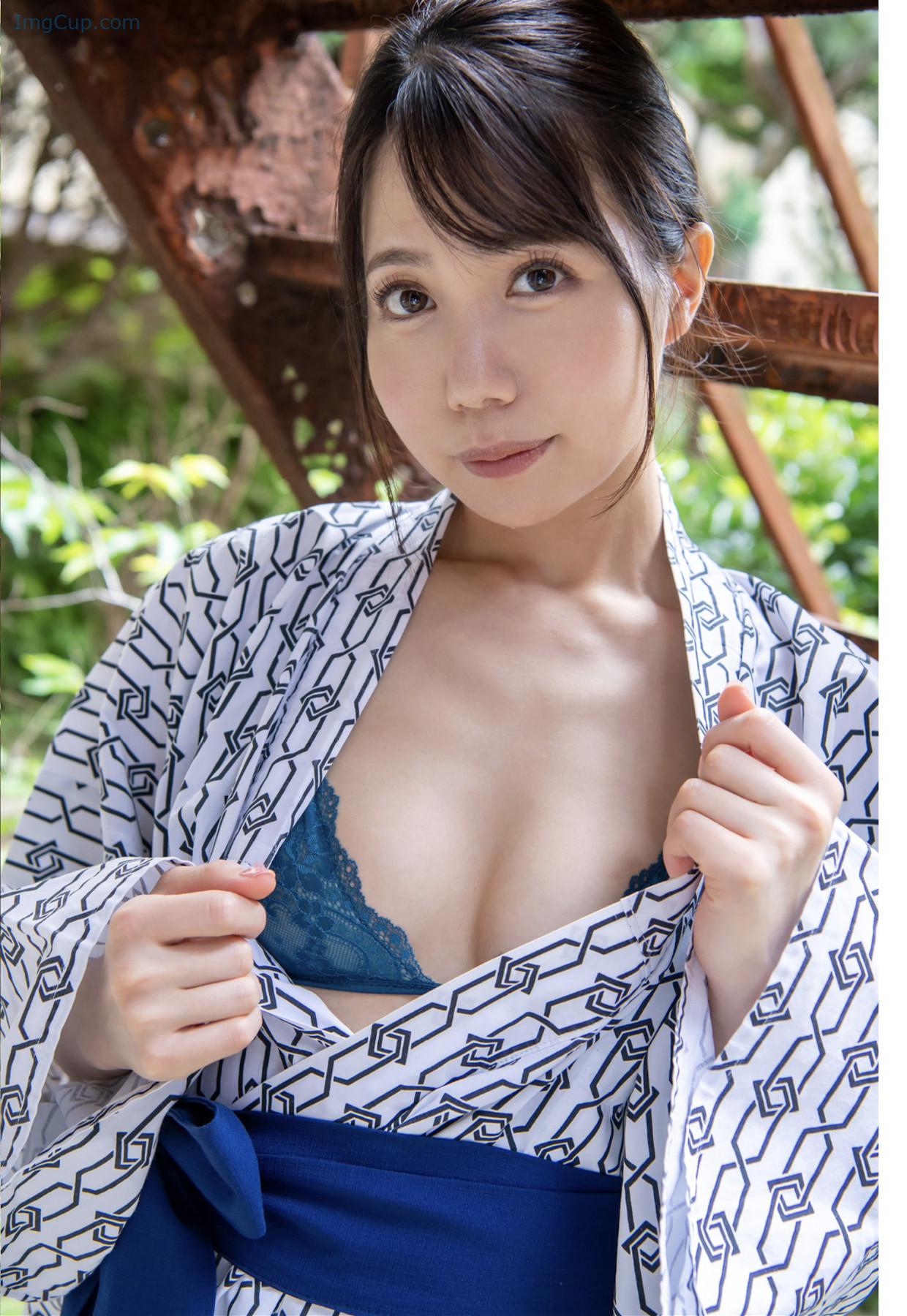 1725607953_556_Mayu-Minami-南まゆ-美少女と完全主観で過ごすイチャラブ・ヌード写真集-ハダカの恋人たち.jpg 1725607953 556 Mayu Minami 南まゆ 美少女と完全主観で過ごすイチャラブ・ヌード写真集 ハダカの恋人たち